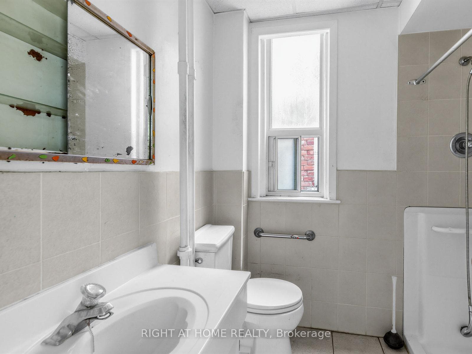 91 Borden Street photo 12