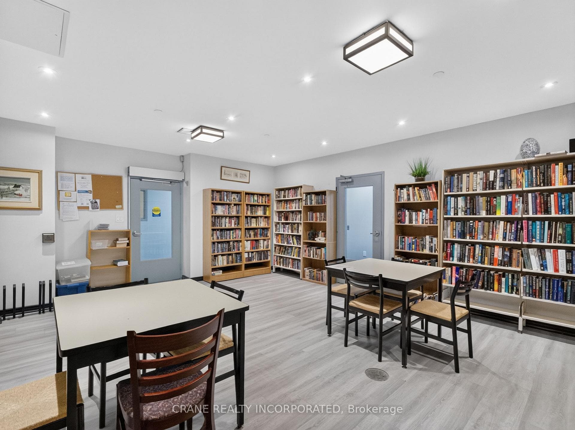 40 Homewood Avenue Unit 210 photo 30