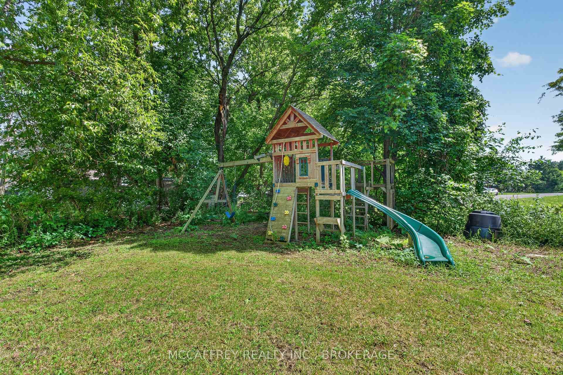 1692 Sharpe Road photo 36