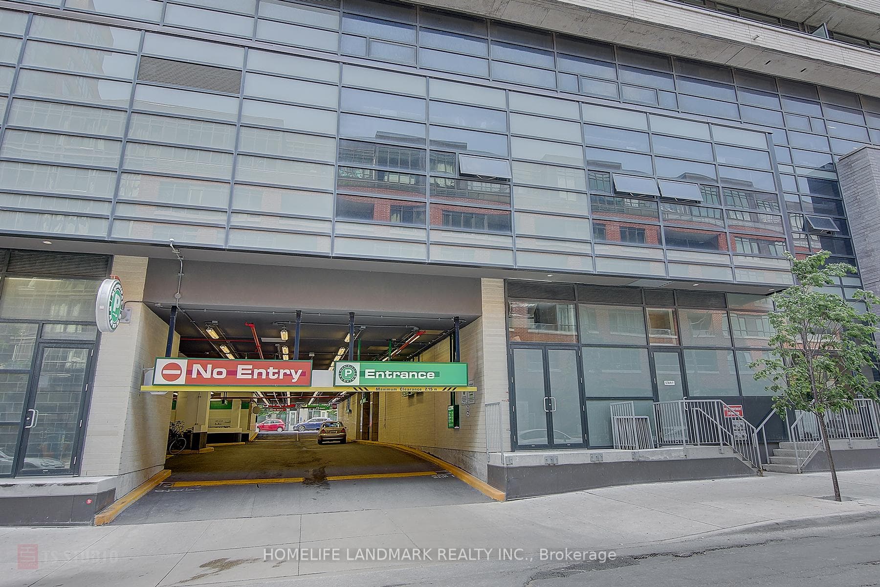 36 lisgar Street Unit 623e photo 4