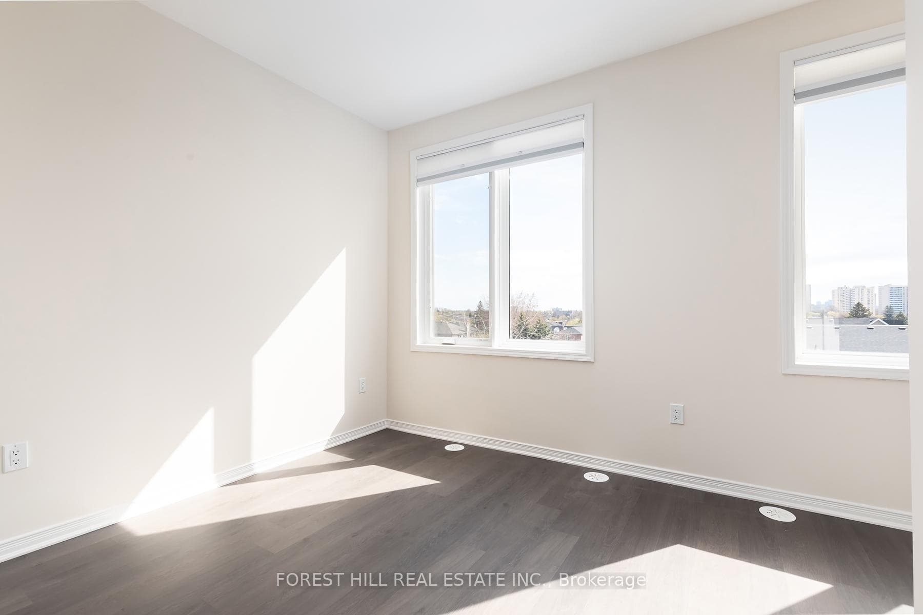 1100 Briar Hill Avenue Unit 307 photo 14