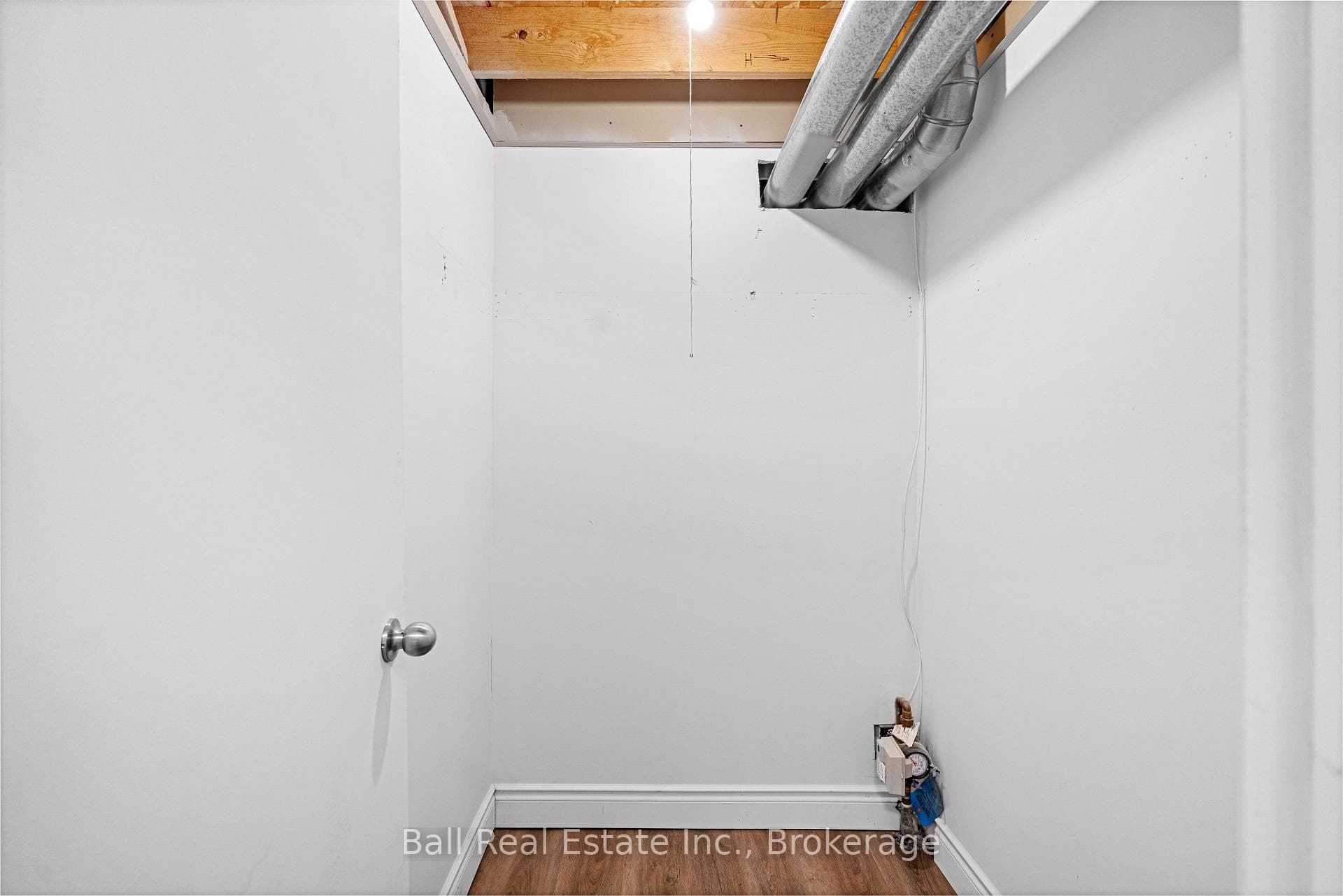 774 Mountain Ash Road photo 40