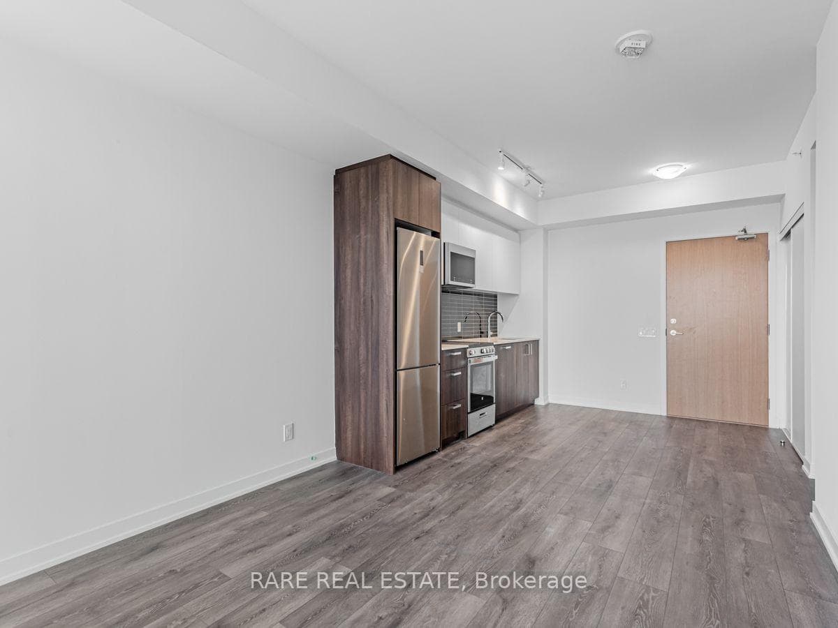 1787 St Clair Avenue Unit 815 photo 12