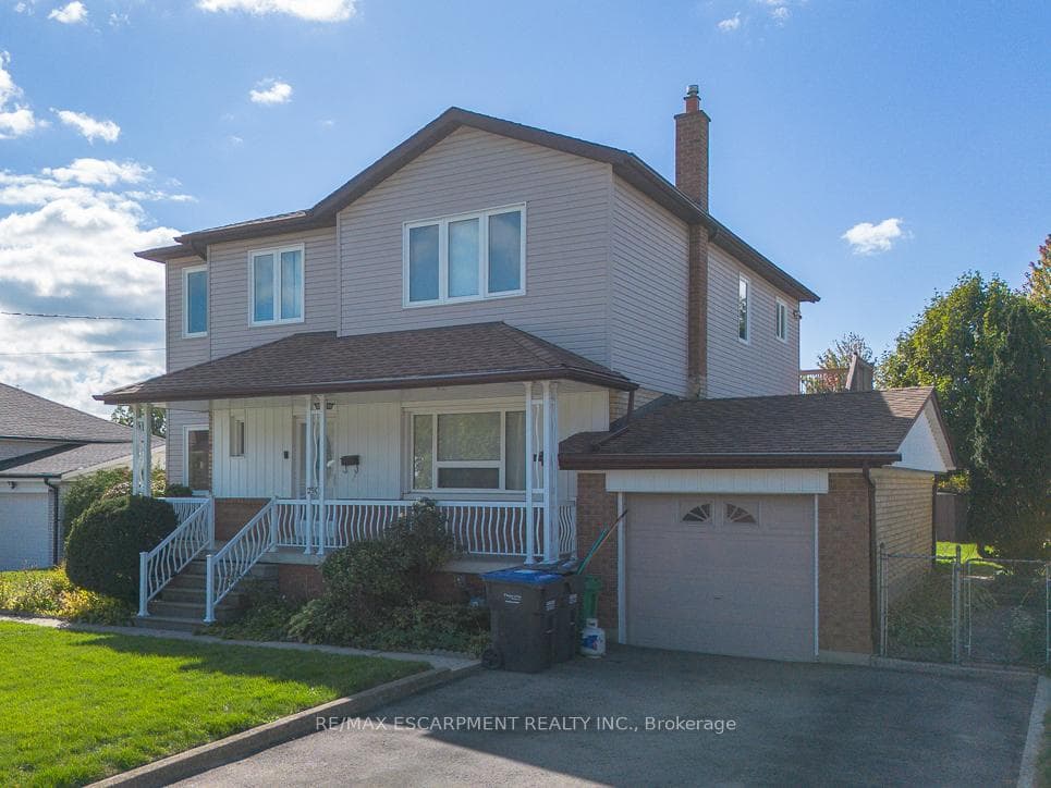 2510 Donnavale Drive photo 2