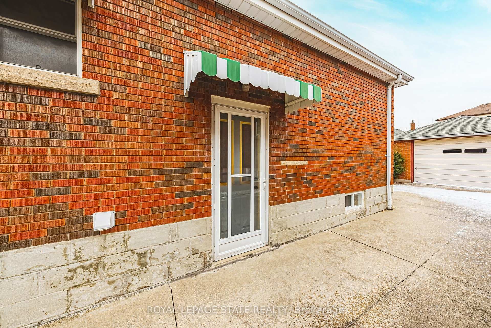 62 Paling Court photo 36