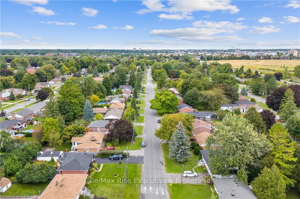 282 LAKEVIEW Avenue photo 40