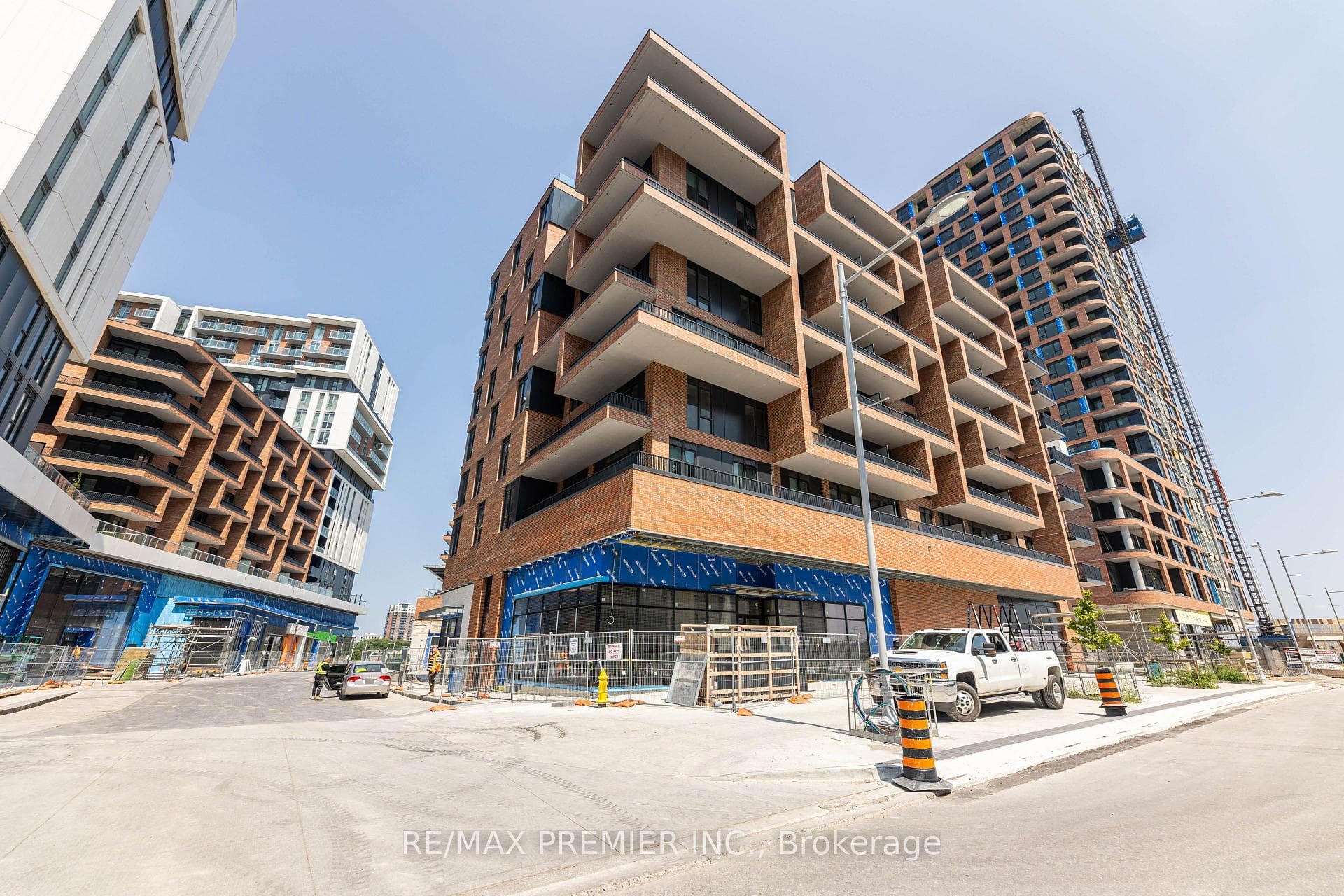 38 Simcoe Promenade Unit 701 photo 31