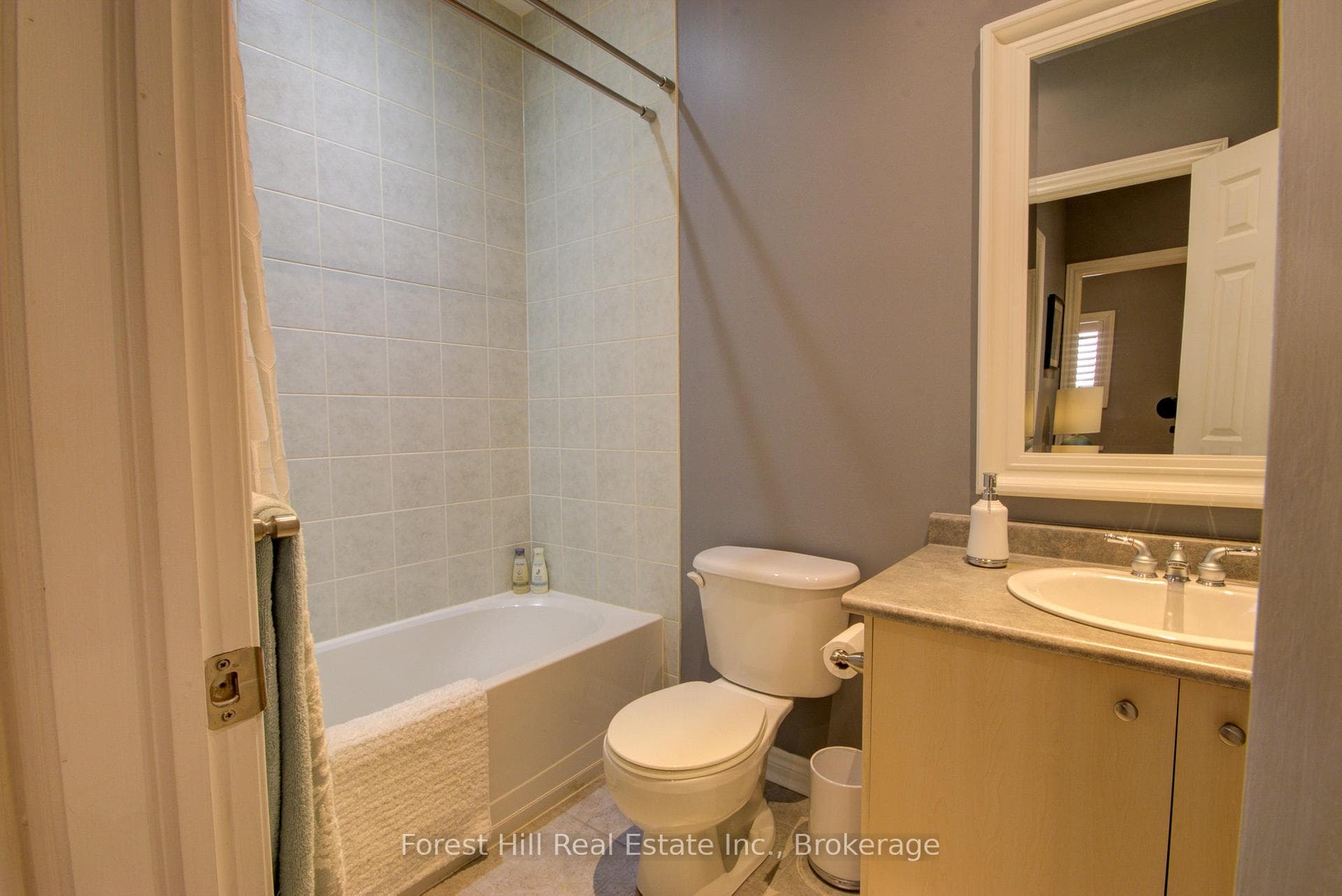 68 Silver Trail photo 35