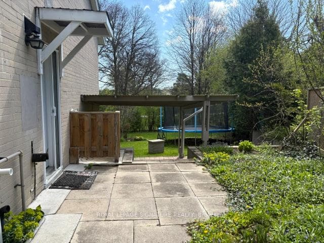 9 Hemford Crescent photo 10