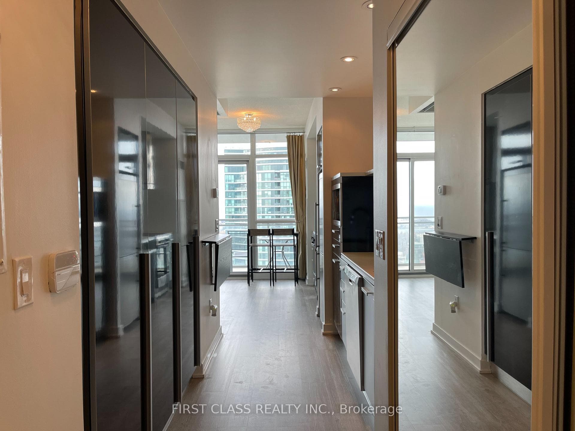 38 Dan Leckie Way Unit 3102 photo 9