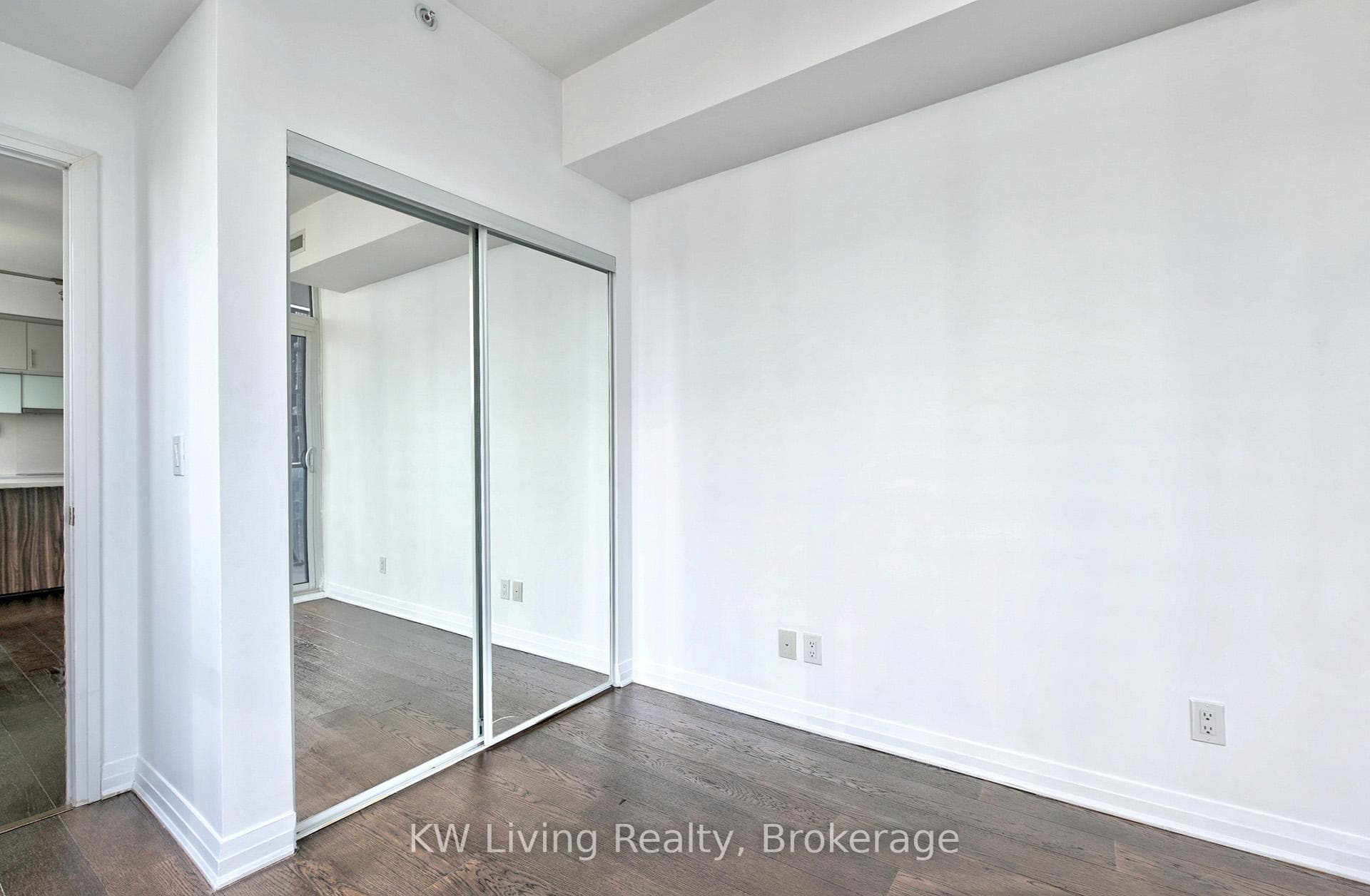 8 Mercer Street Unit 2811 photo 24