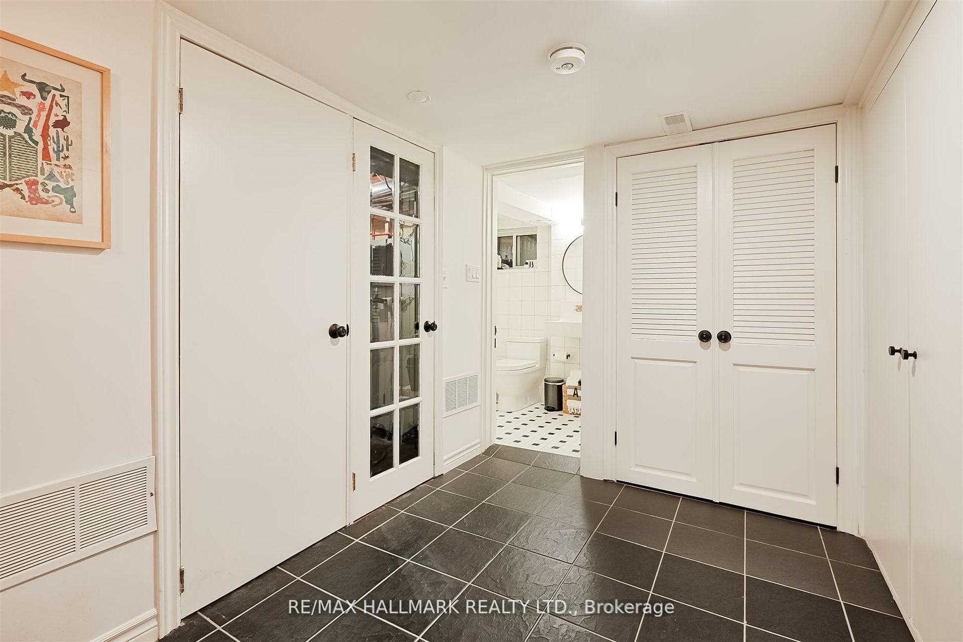 110 Wiley Avenue photo 32