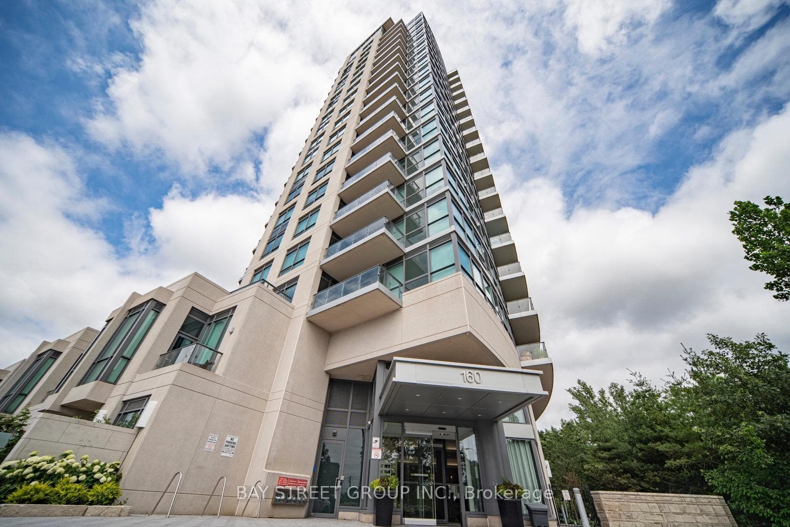 160 Vanderhoof Avenue Unit 1508 photo 1