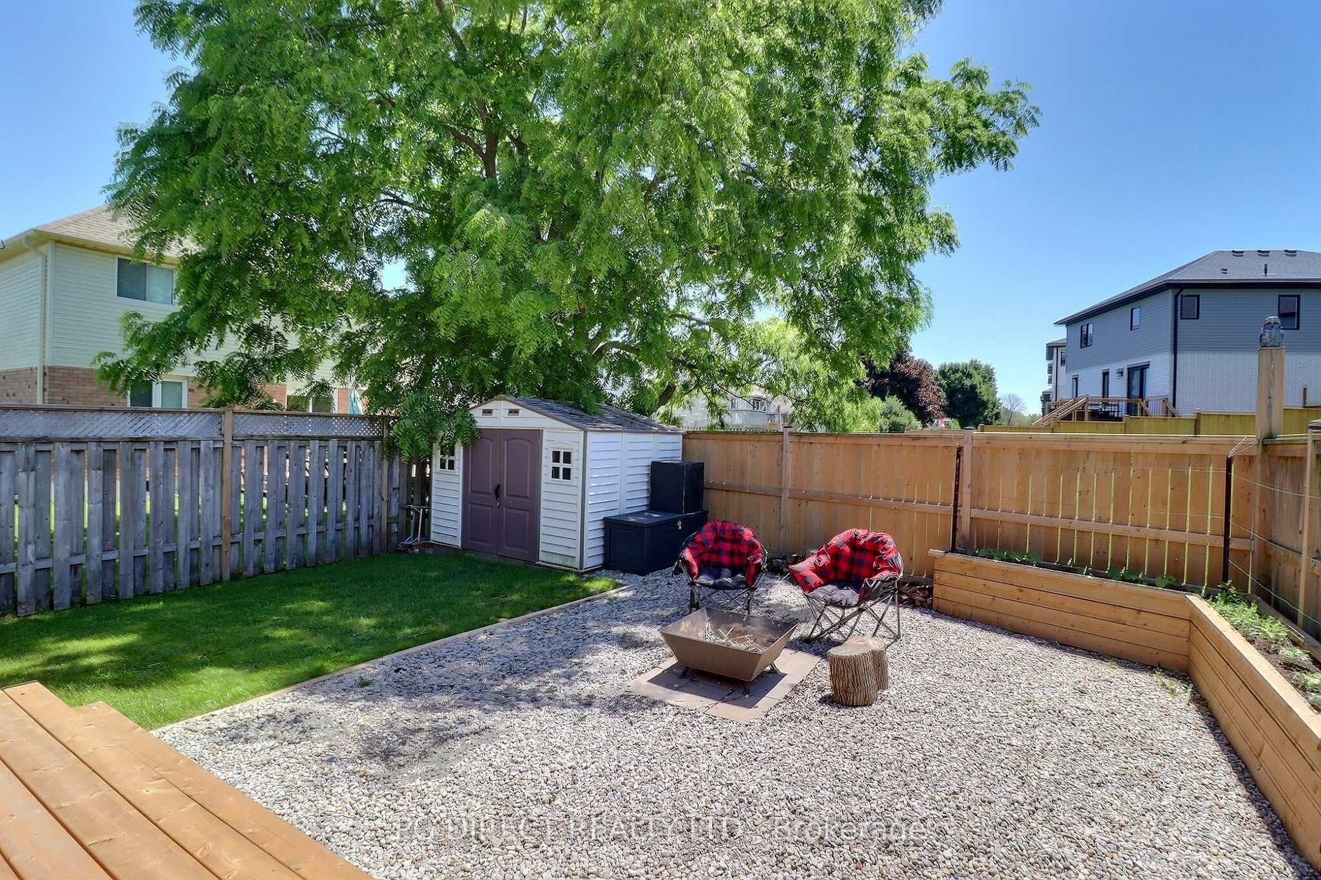 387 Highview Drive photo 20