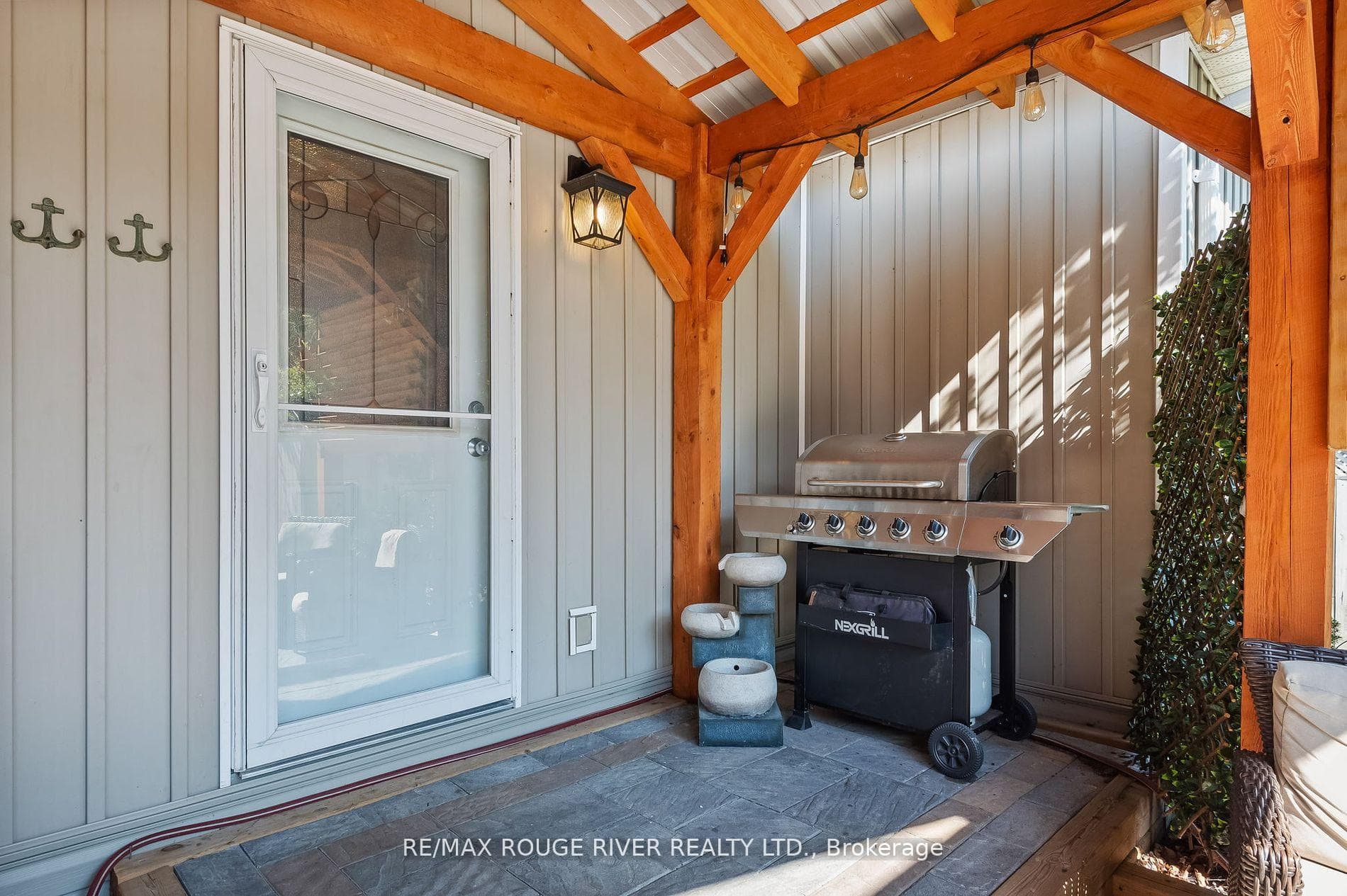 299 Annapolis Avenue photo 30