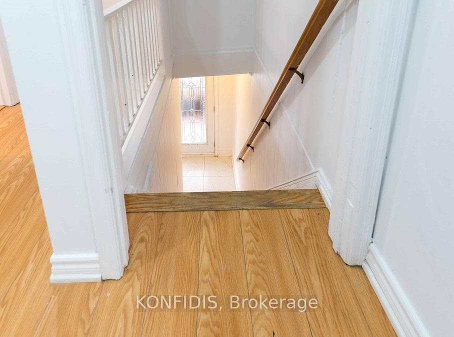 127 Summer Street Unit Unit 1 photo 6
