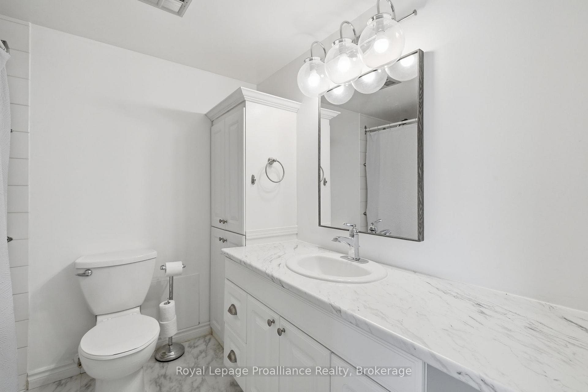 344 Front Street Unit 302 photo 25