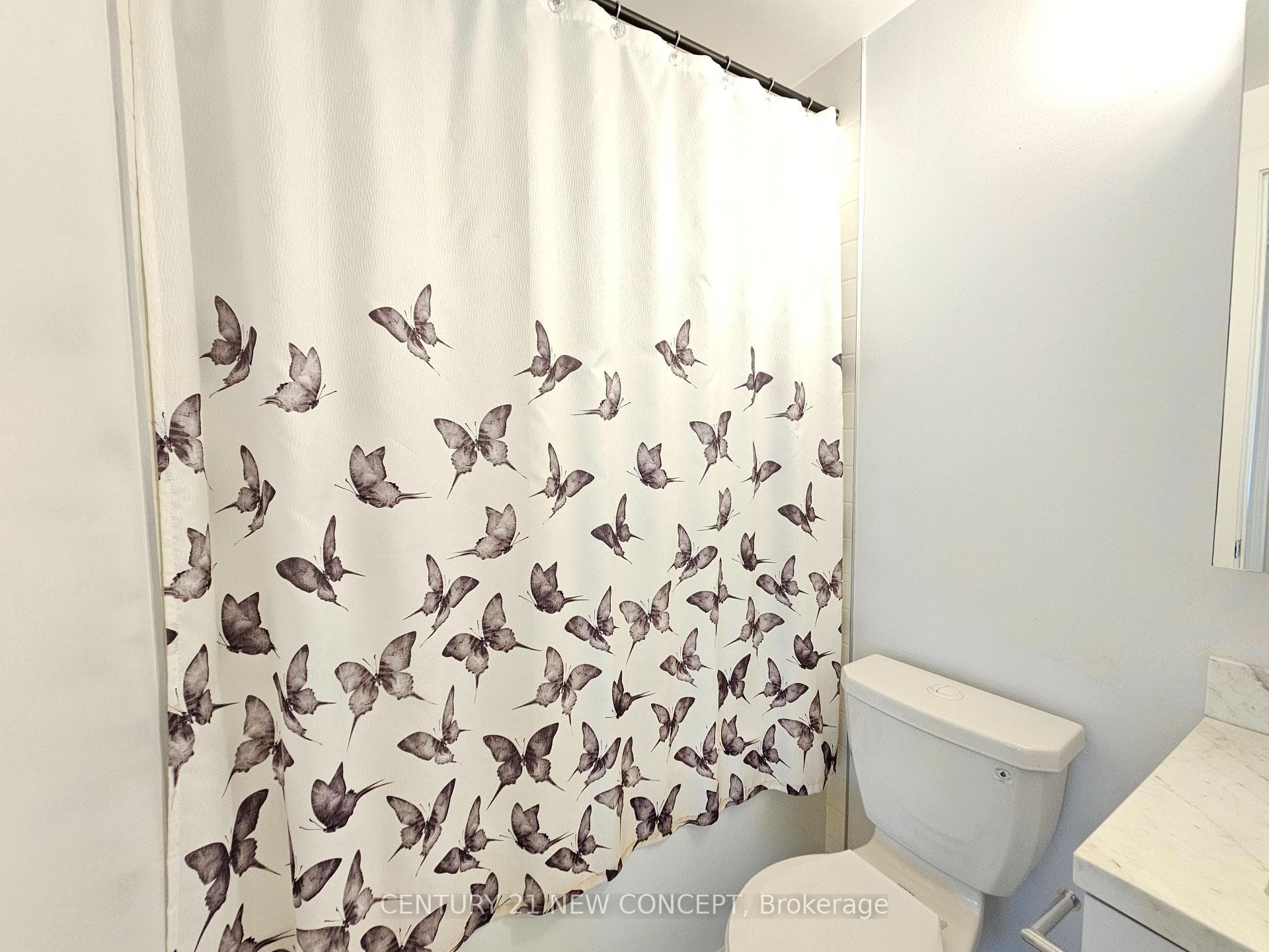 4-Piece Bath With Tub/Shower