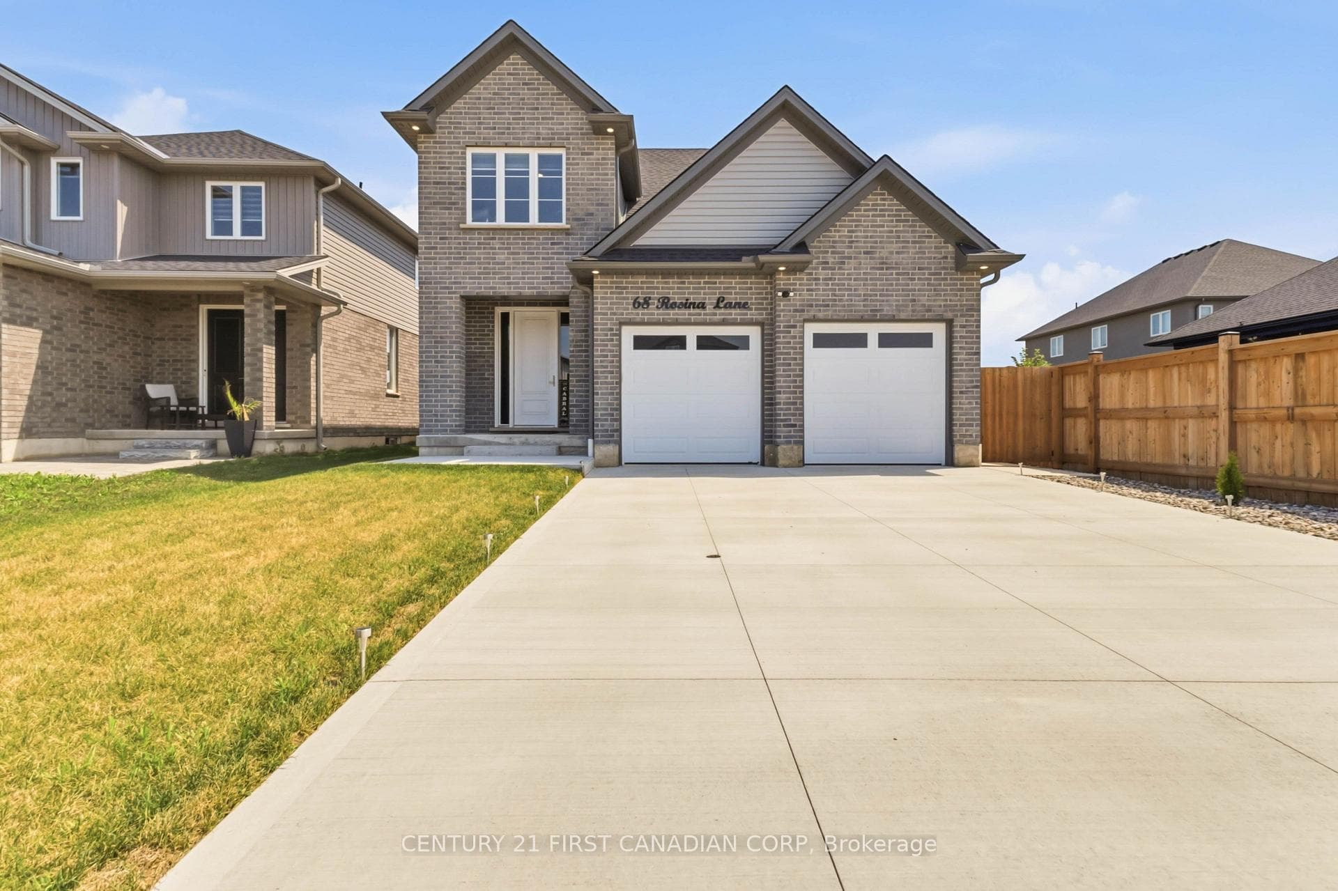68 Rosina Lane photo 1