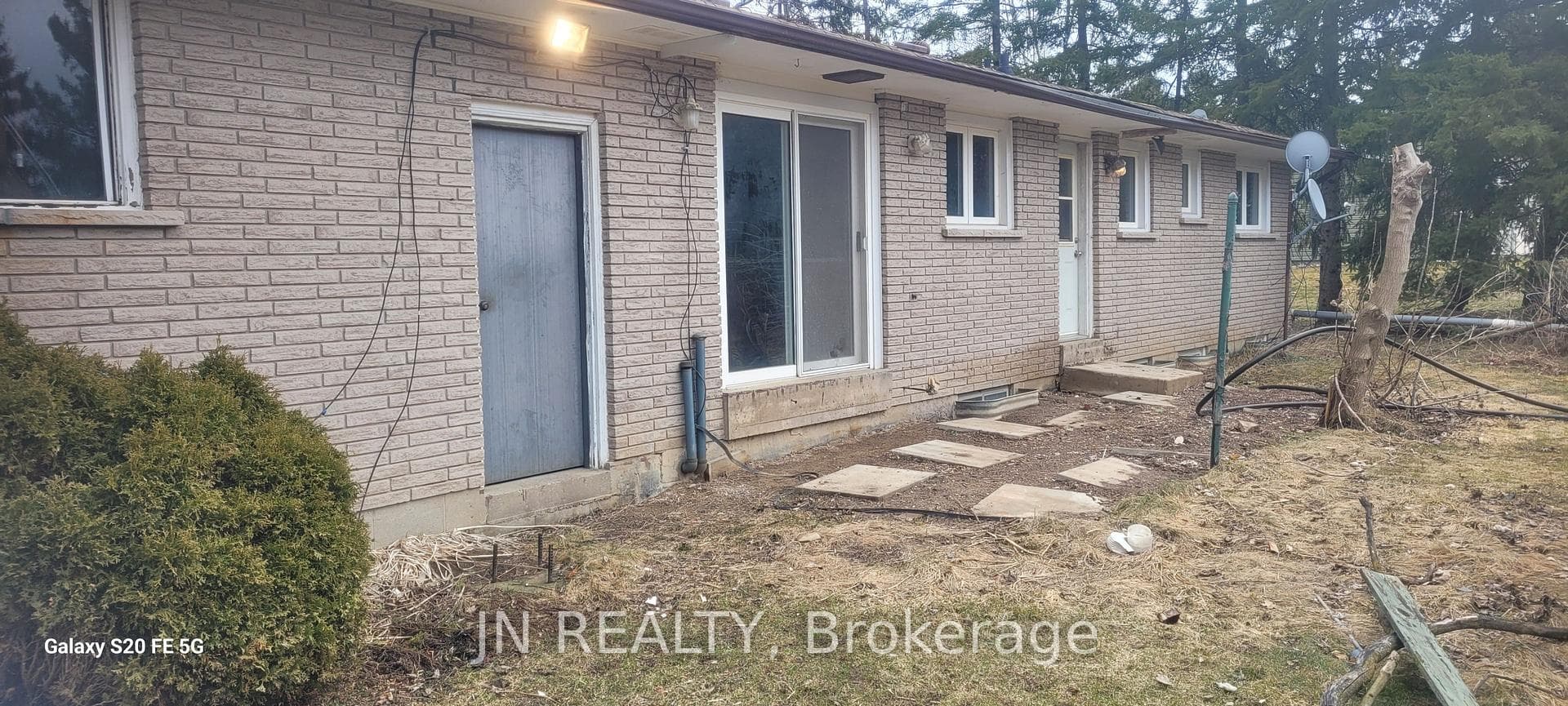12804 Heritage Road photo 2