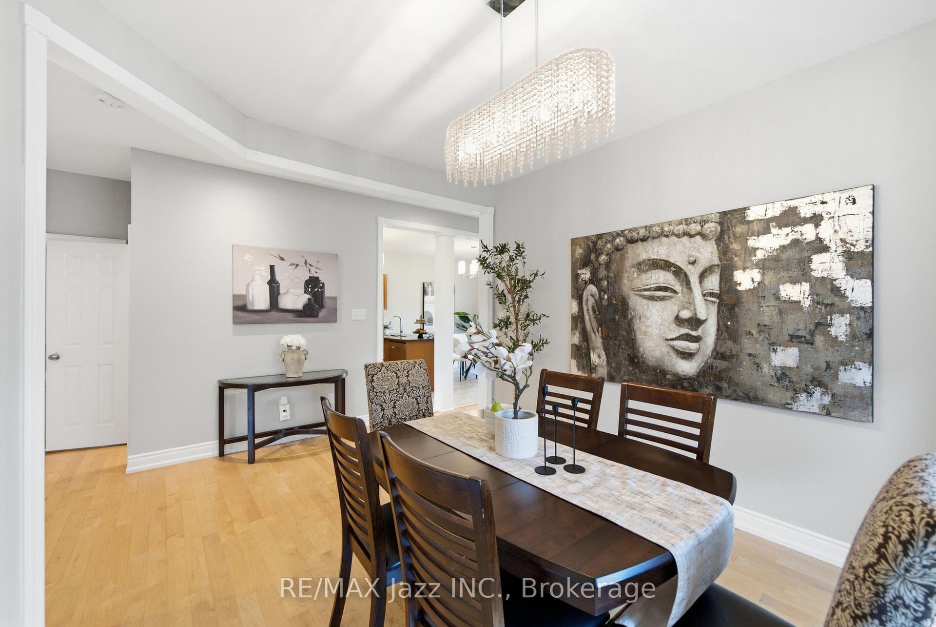 1824 Birchview Drive photo 8