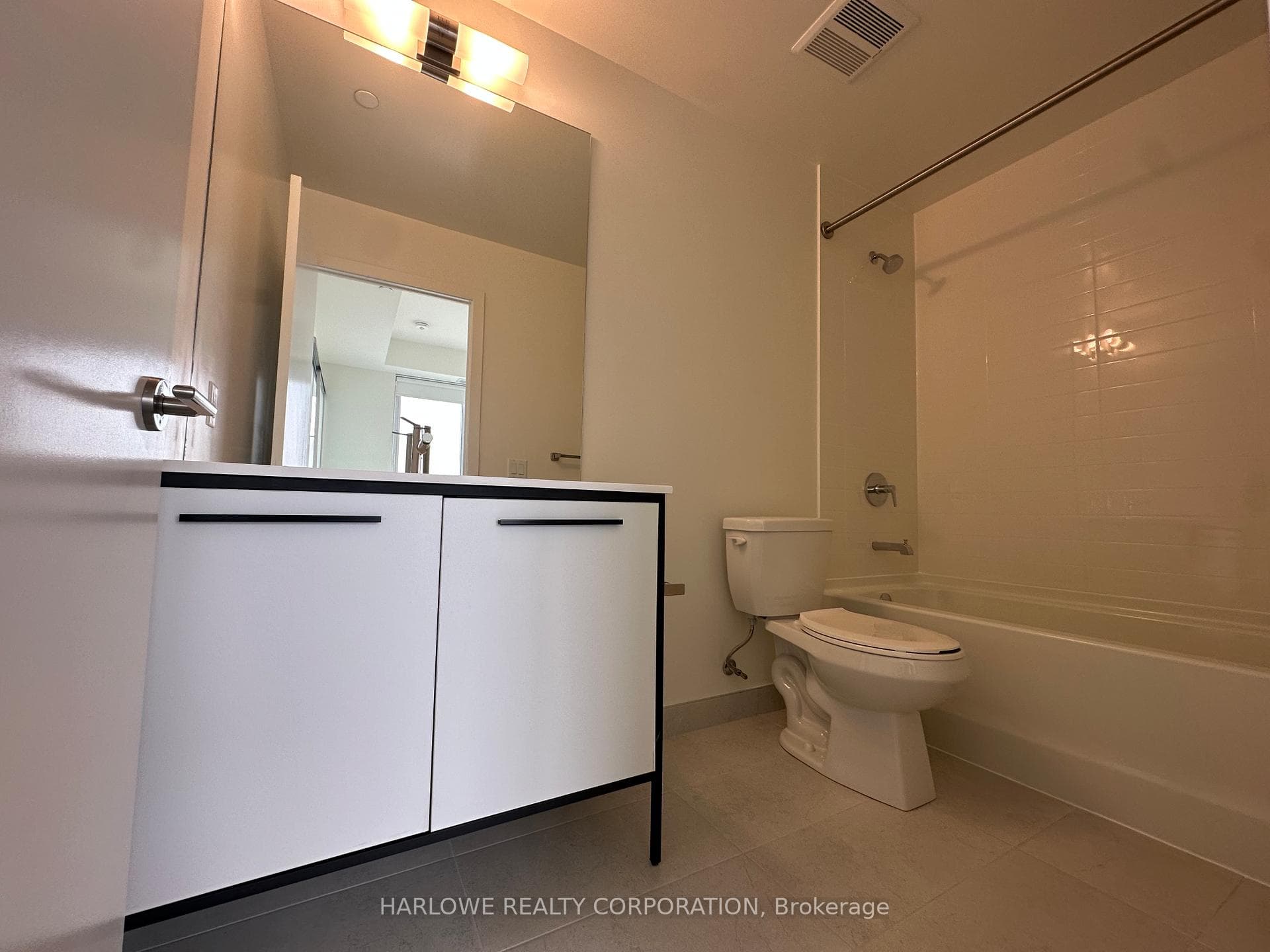 185 Deerfield Road Unit 1301 photo 14