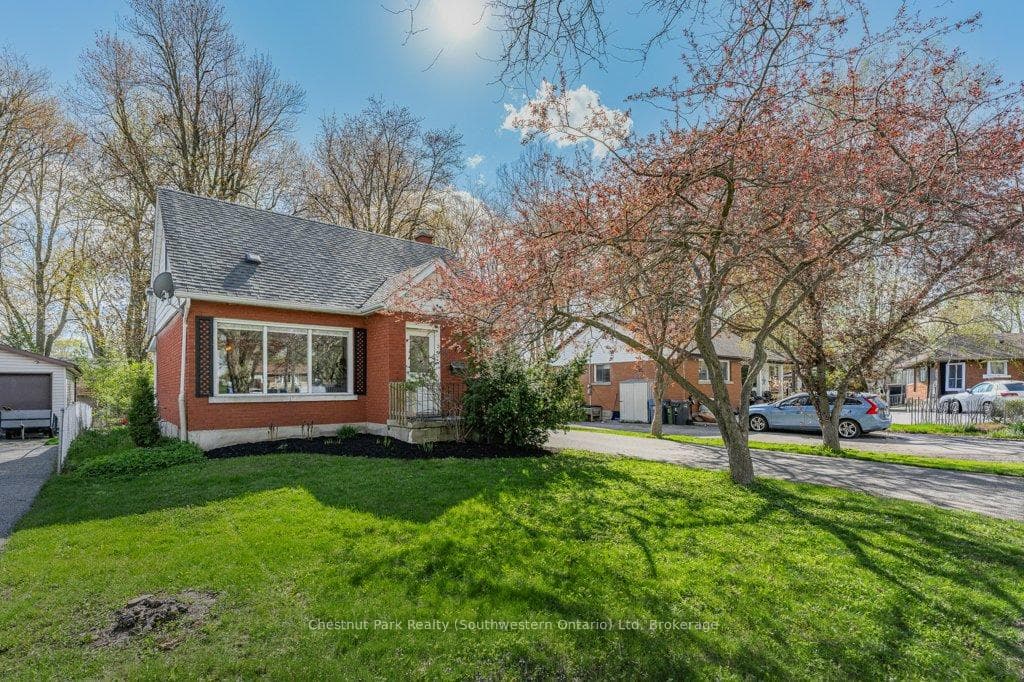 Welcome to 76 Freeman Ave, Guelph