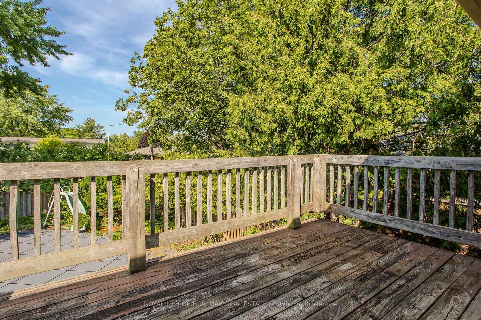 342 Bryant Crescent photo 33