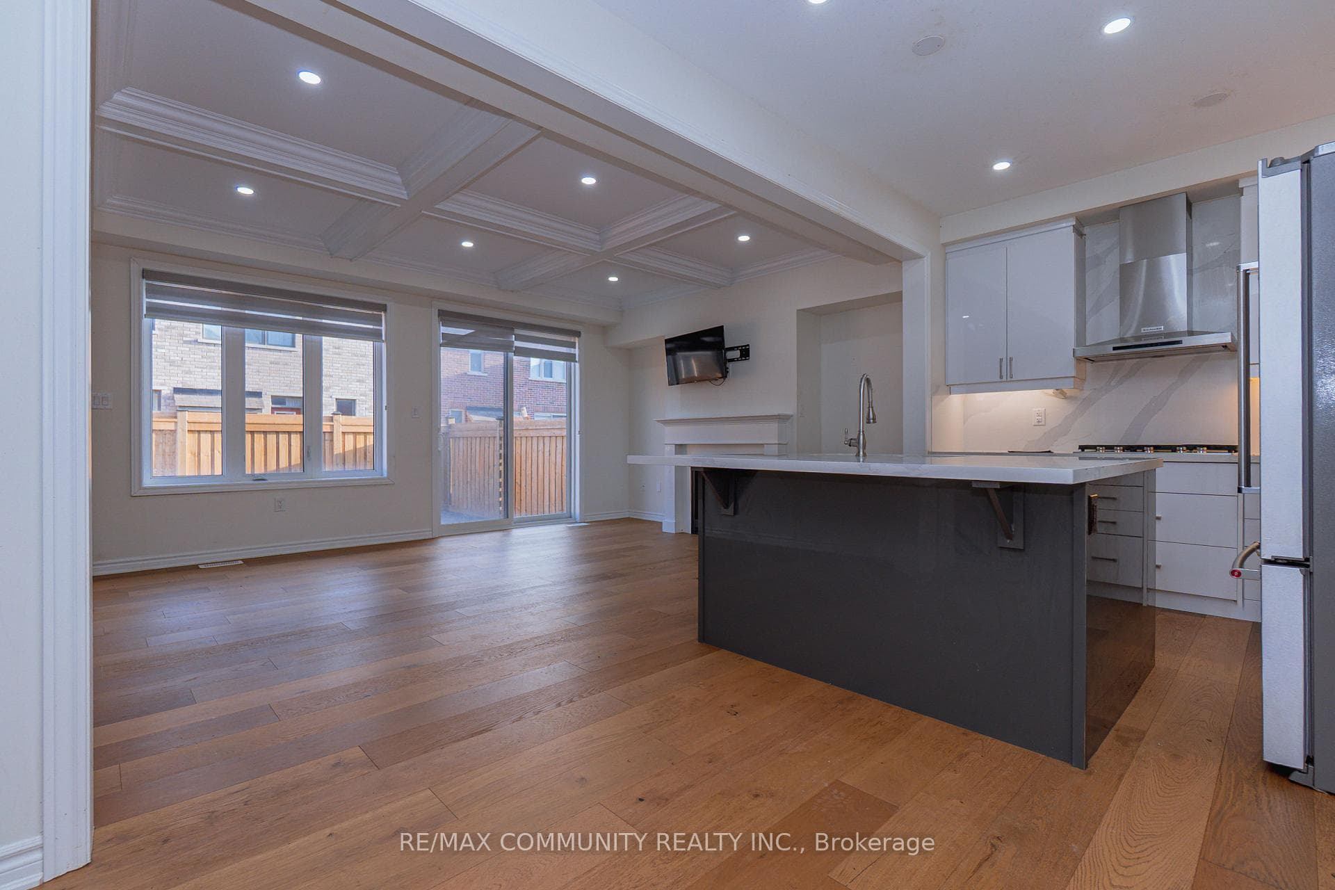 51 Cisco Drive photo 8