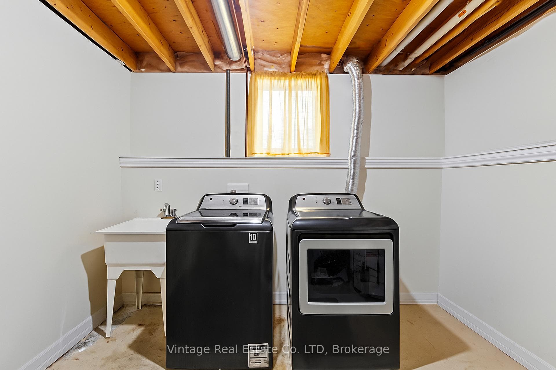 278 Oakcrest Avenue photo 28