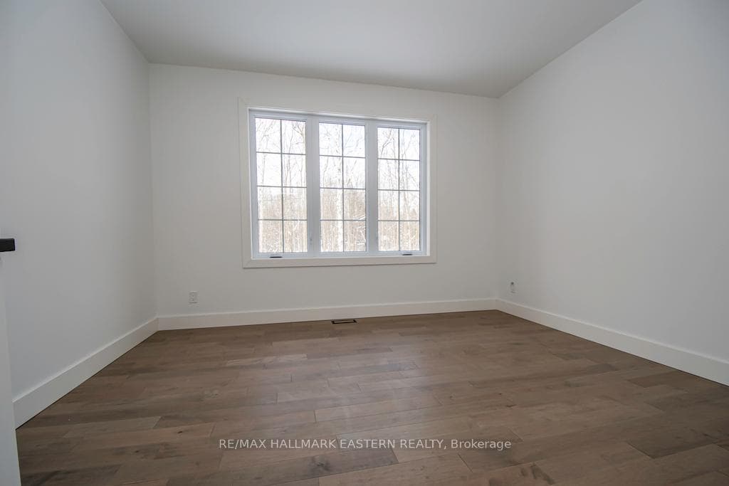 11 Maplewood Court photo 20
