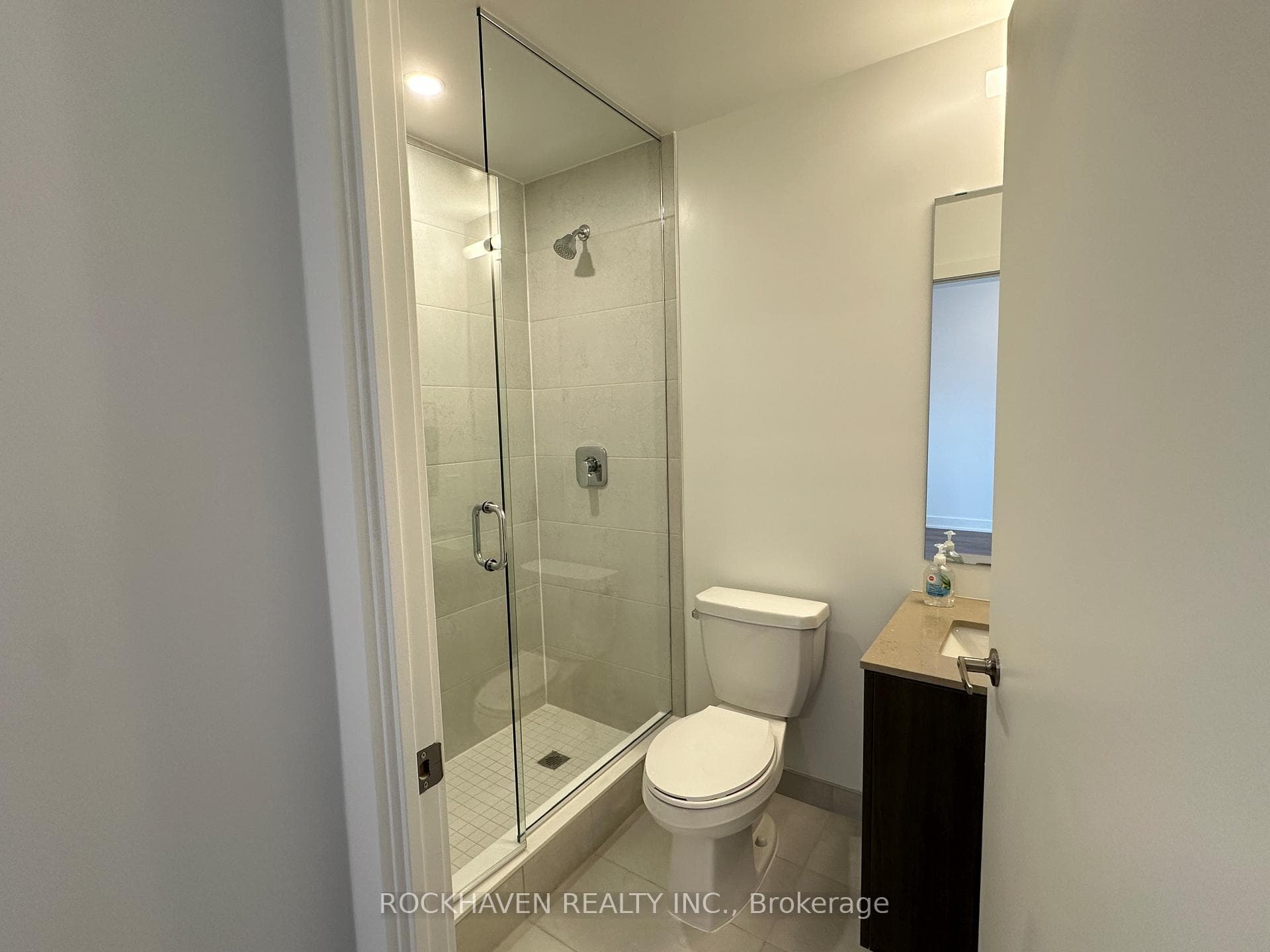 2088 James Street Unit 809 photo 14