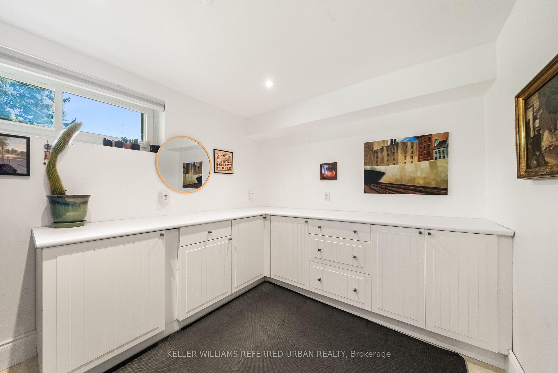 115 Bonnyview Drive photo 33