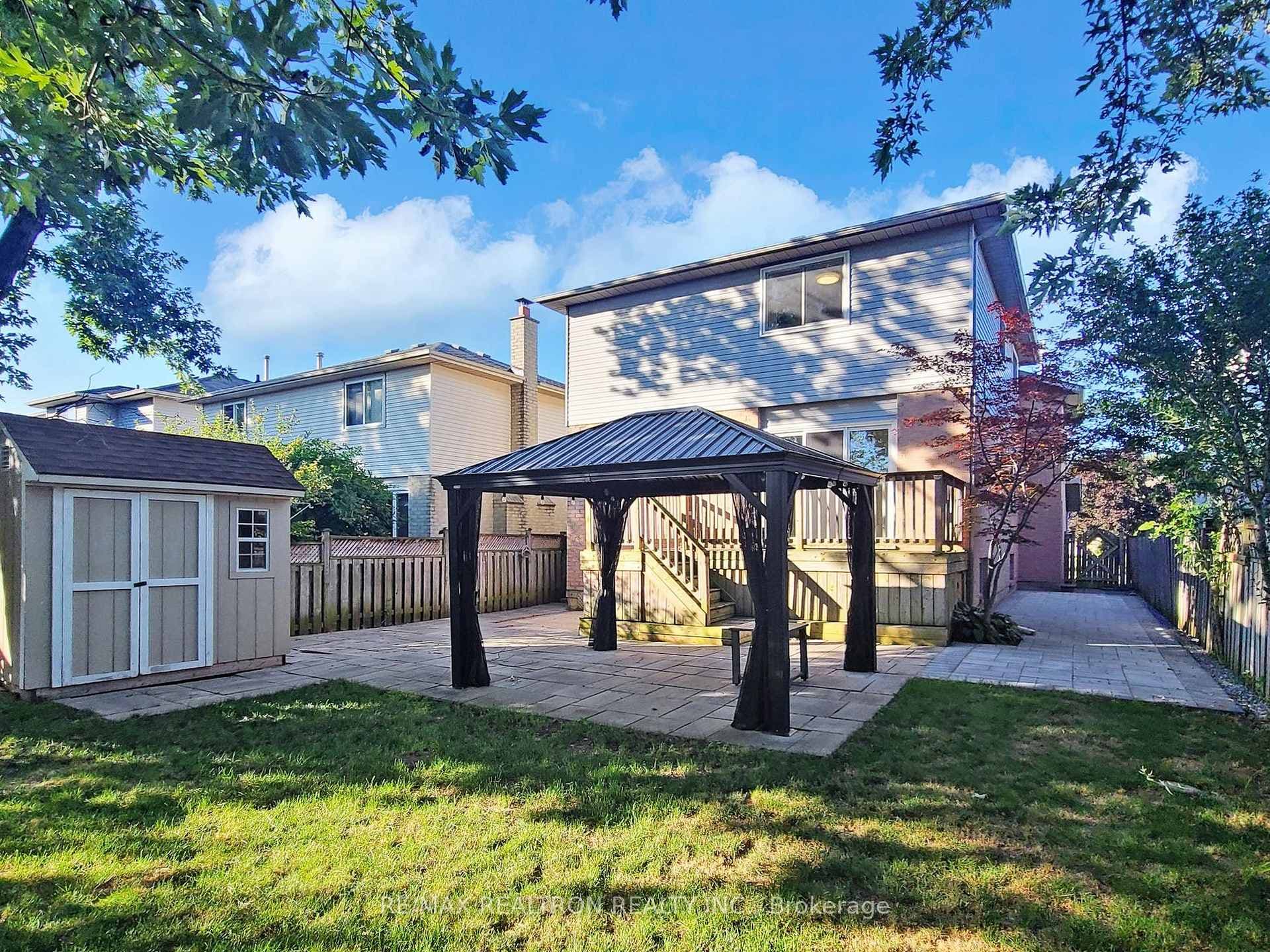 5386 Sheldon Park Drive photo 46
