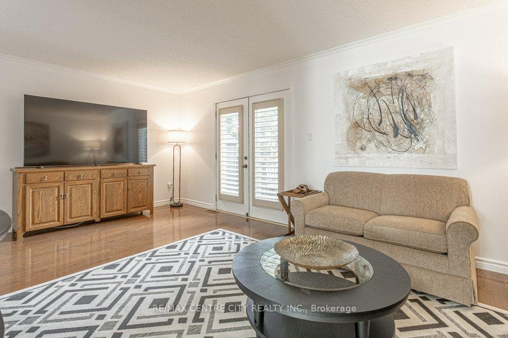 20 Kernohan Parkway Unit 34 photo 14