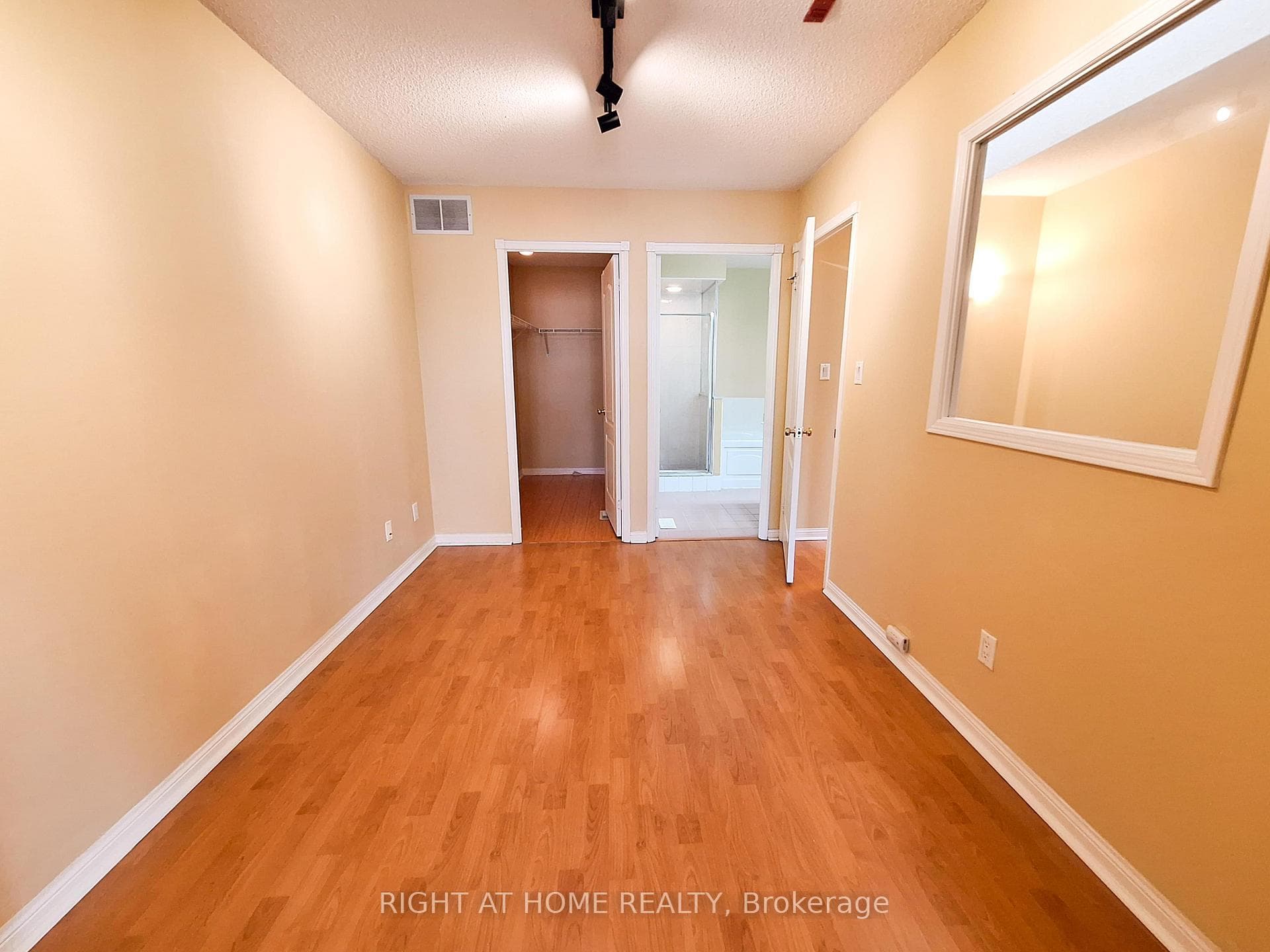 821 Grandview Way photo 28