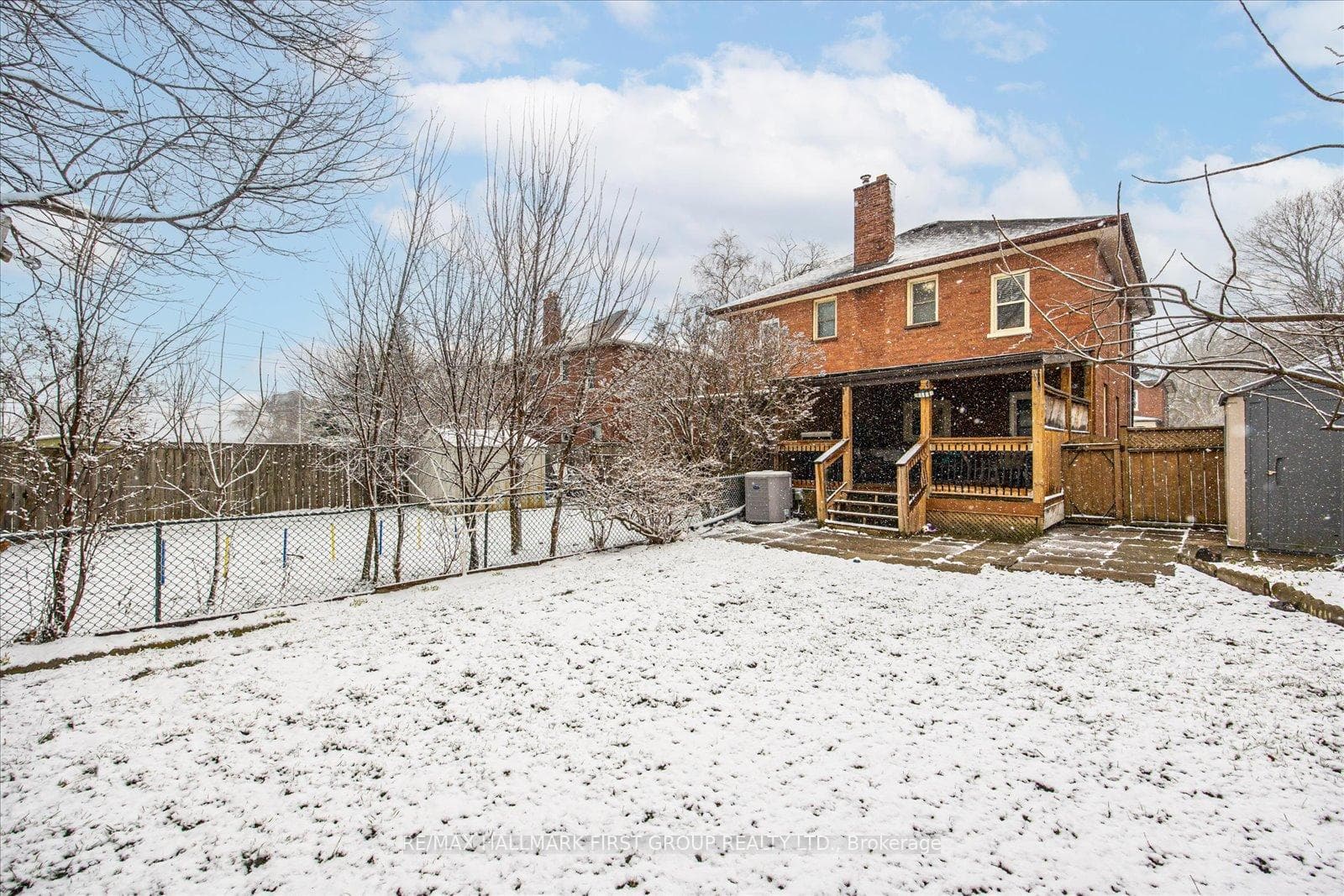 8 Carlisle Avenue photo 28