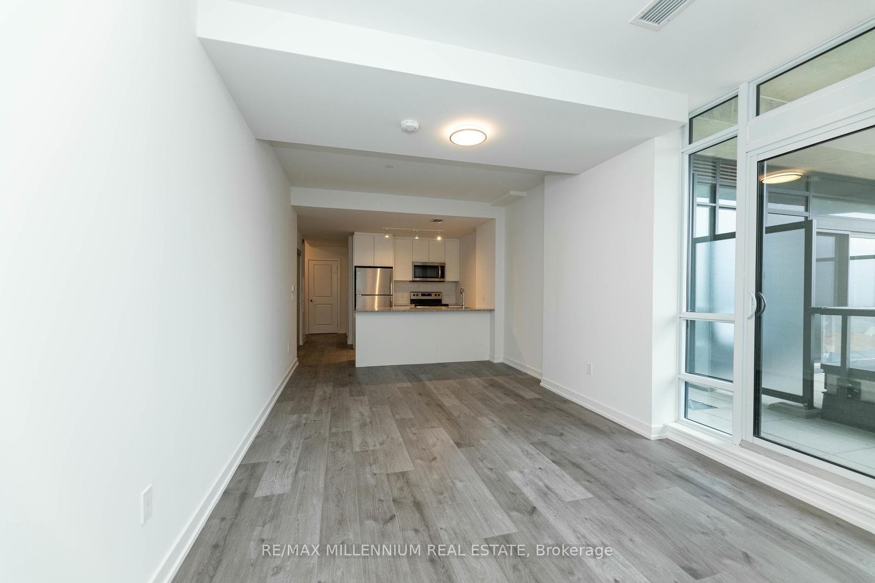 1010 Dundas Street Unit PH2 photo 21