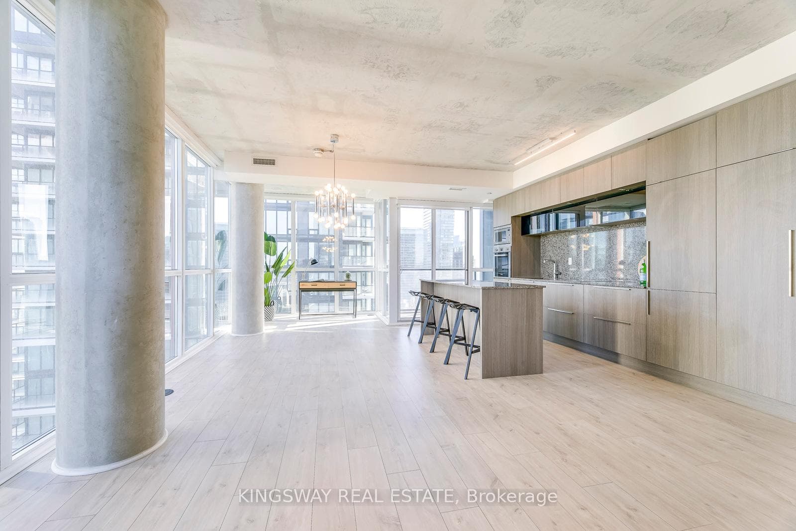 88 Blue Jays Way Unit 3802 photo 17