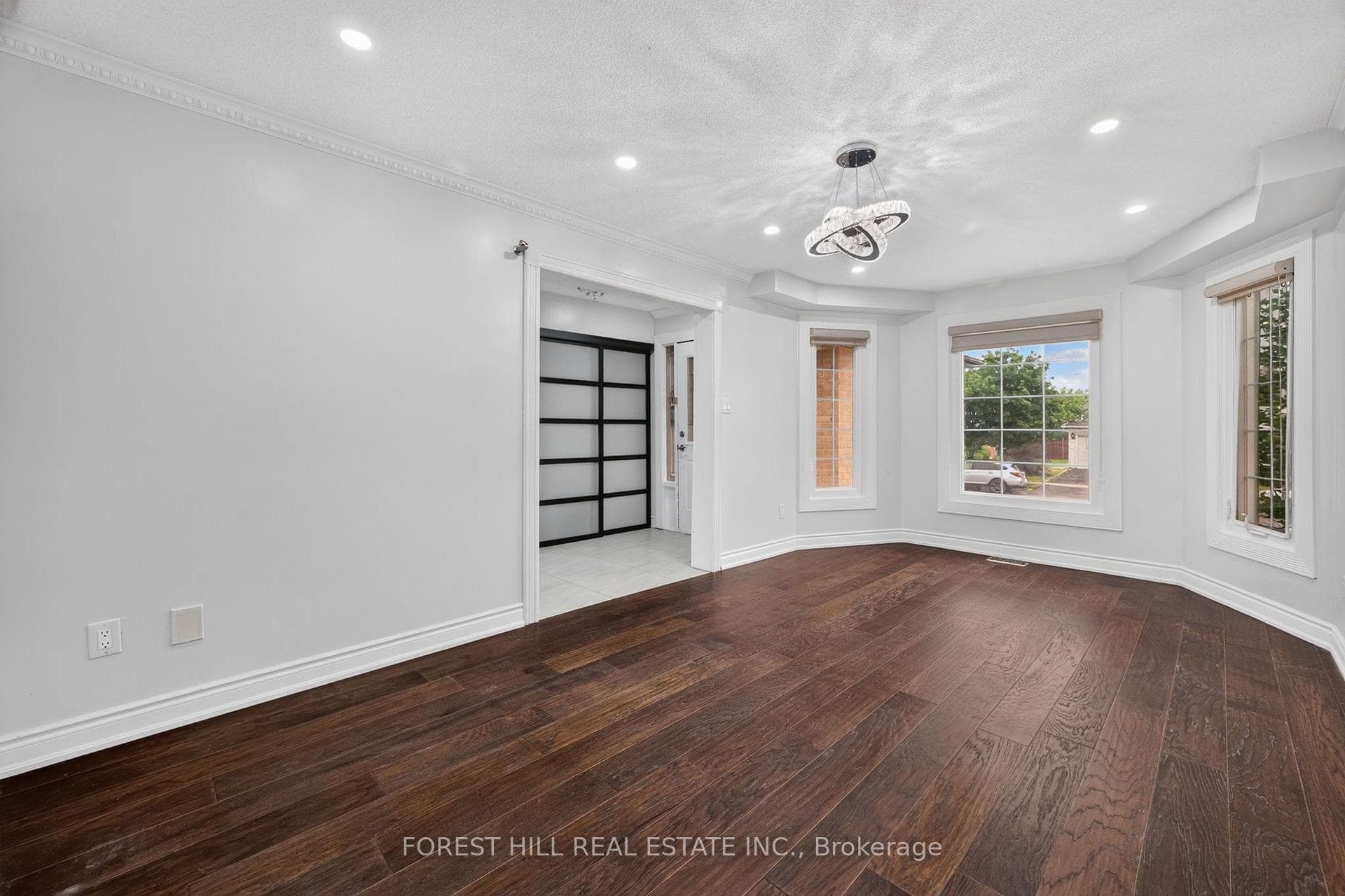 55 Castlehill Road photo 4