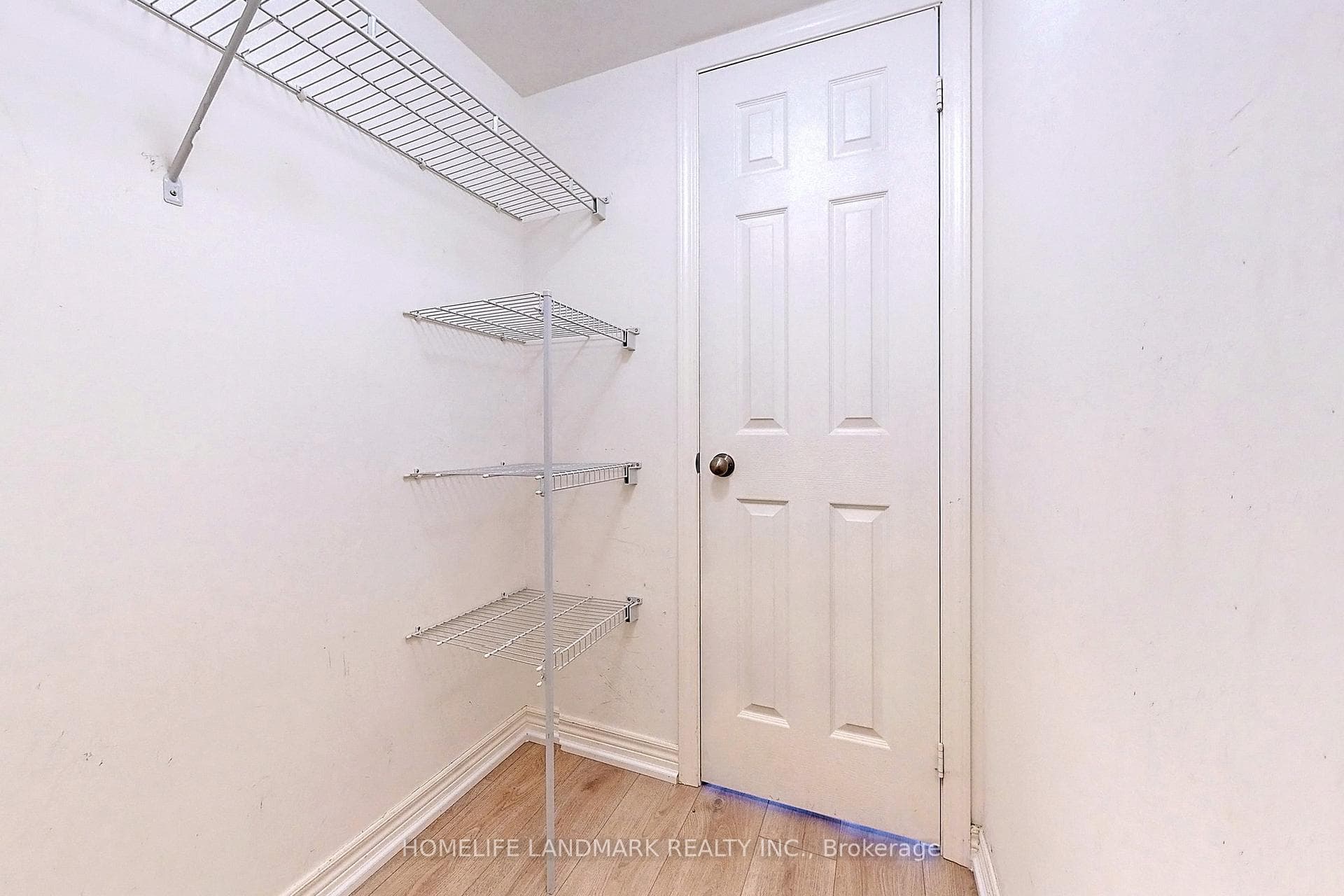 30 Grand Trunk Crescent Unit 901 photo 22