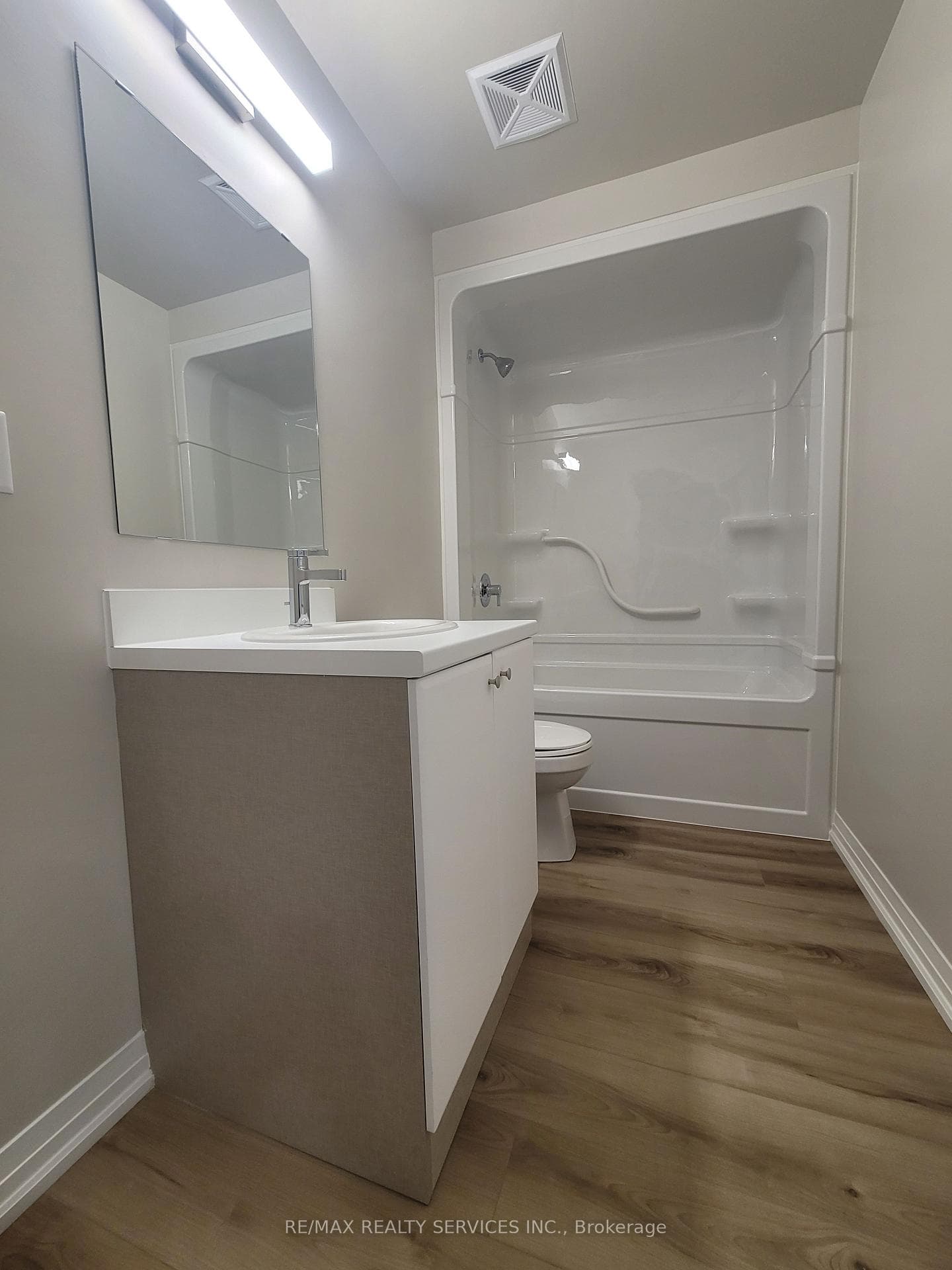 50 Herrick Avenue Unit 138 photo 9