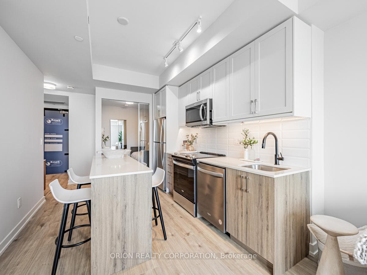 201 Brock Street Unit 212 photo 17