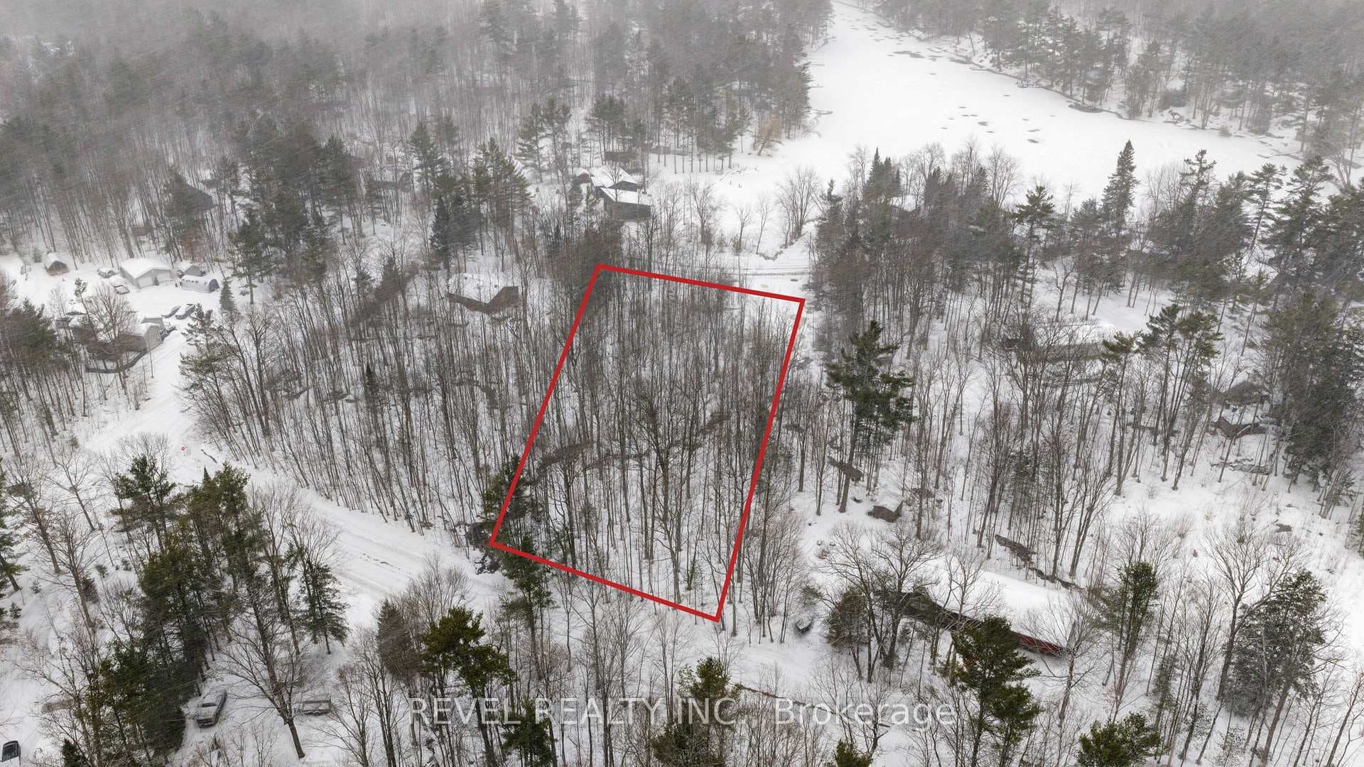 lot lines approximate