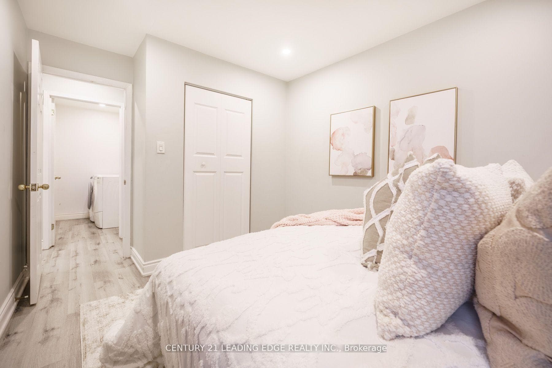 540 Mary Street Unit 2-3 photo 22