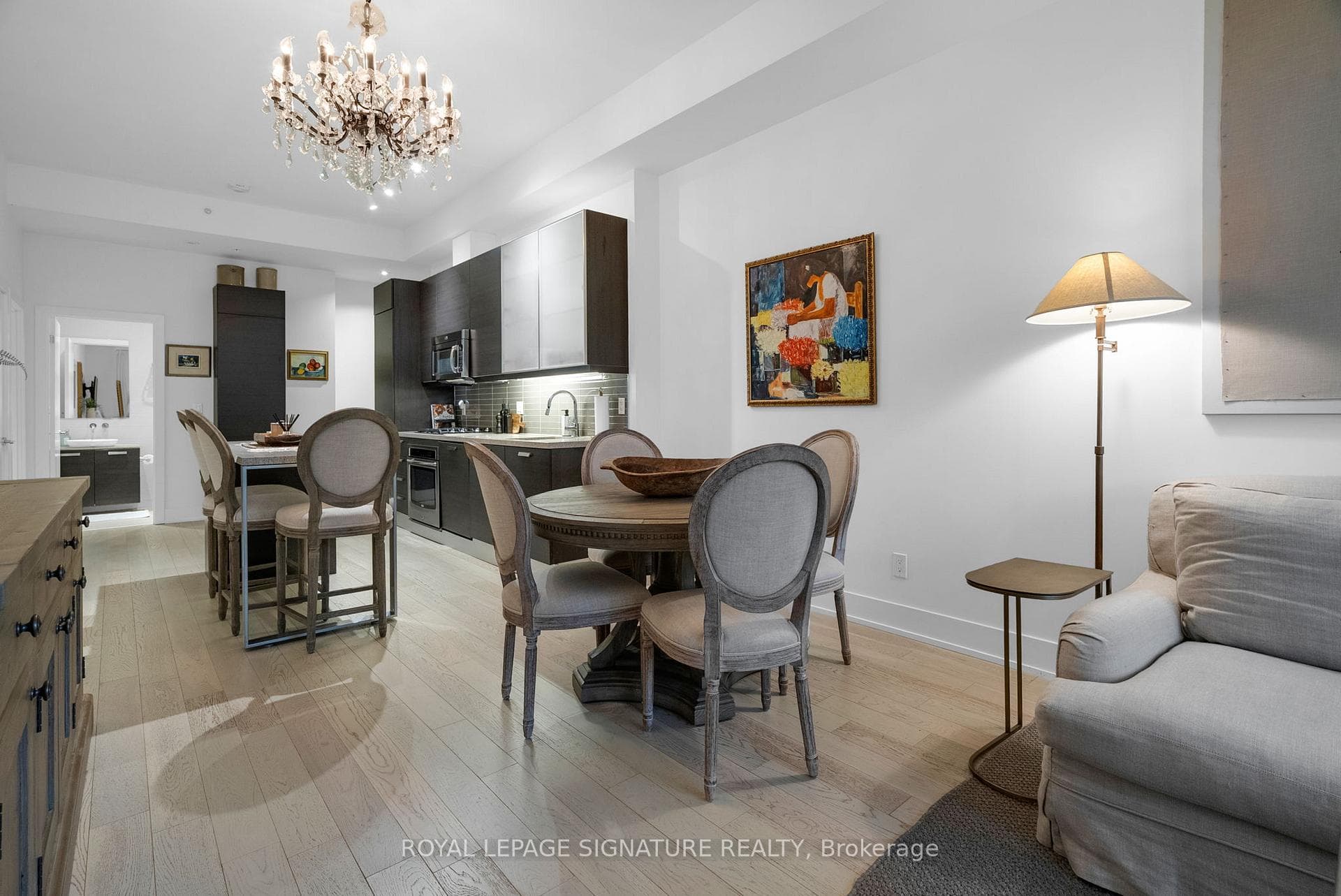 66 Kippendavie Avenue Unit 206 photo 8