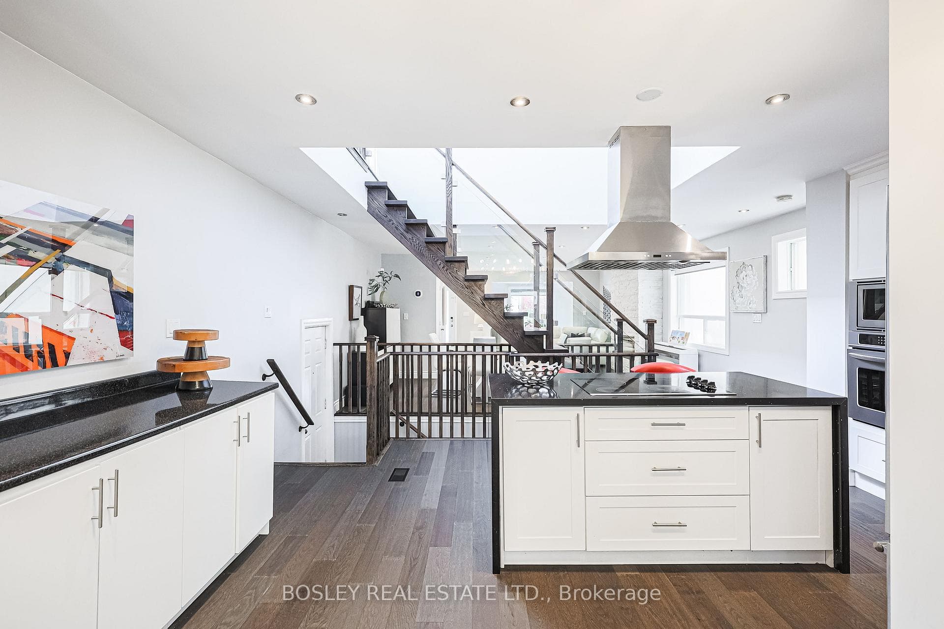 334 Cleveland Street photo 12