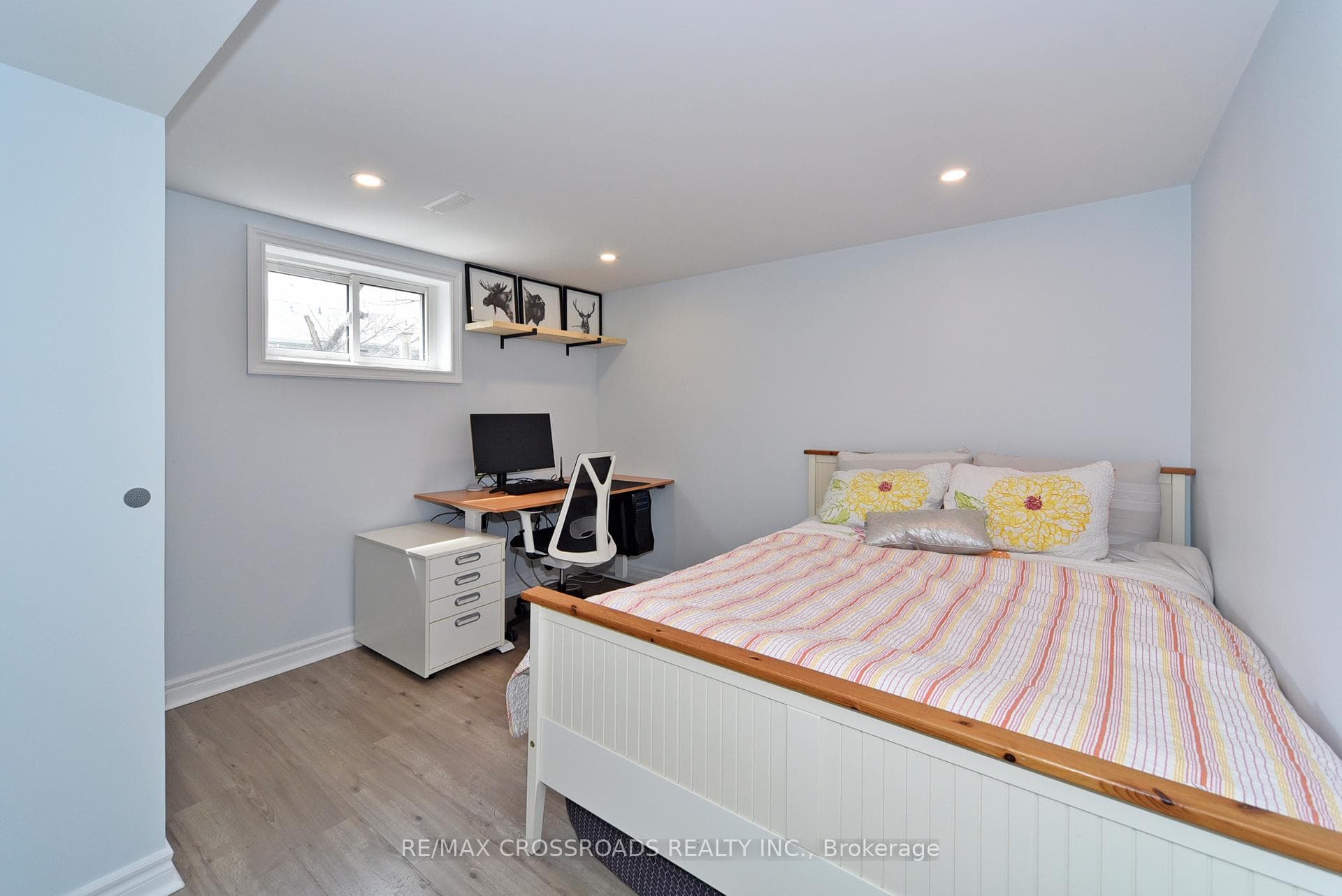 17 Mcdonald Drive photo 35