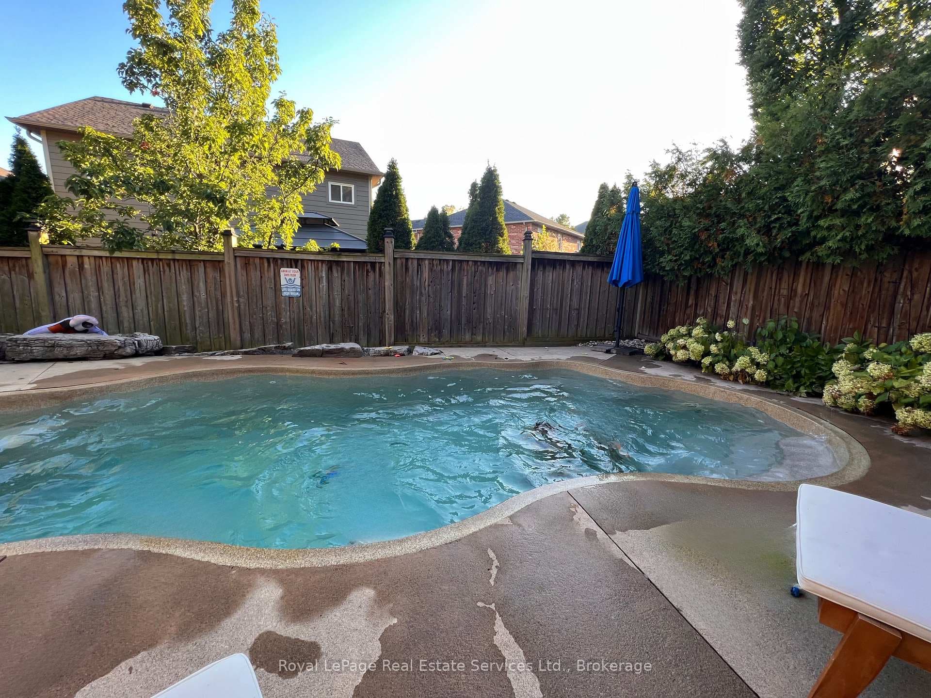 59 Livingstone Drive photo 46