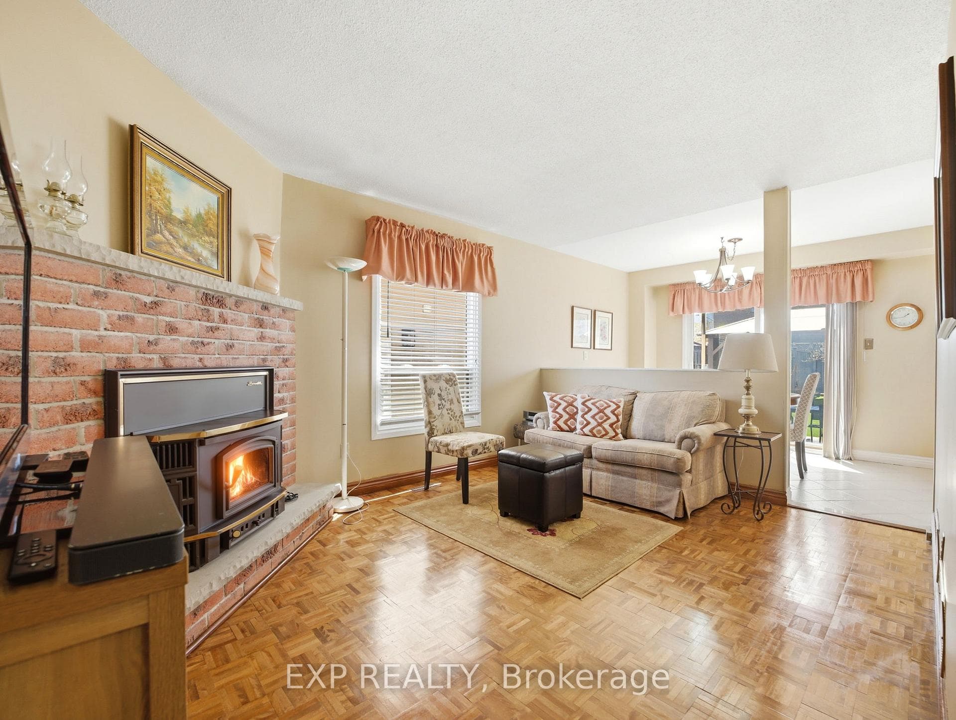 7327 Corrine Crescent photo 17